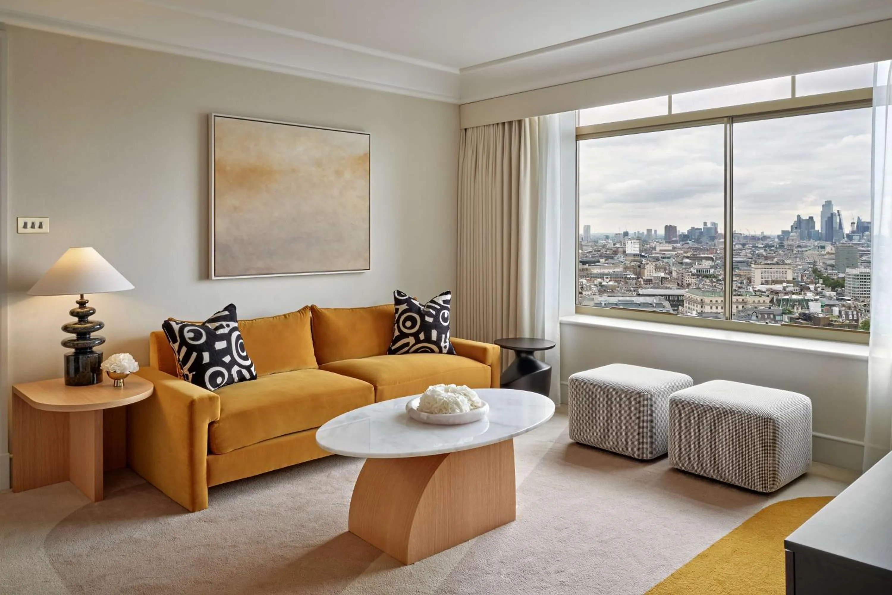 Living room in London Hilton on Park Lane