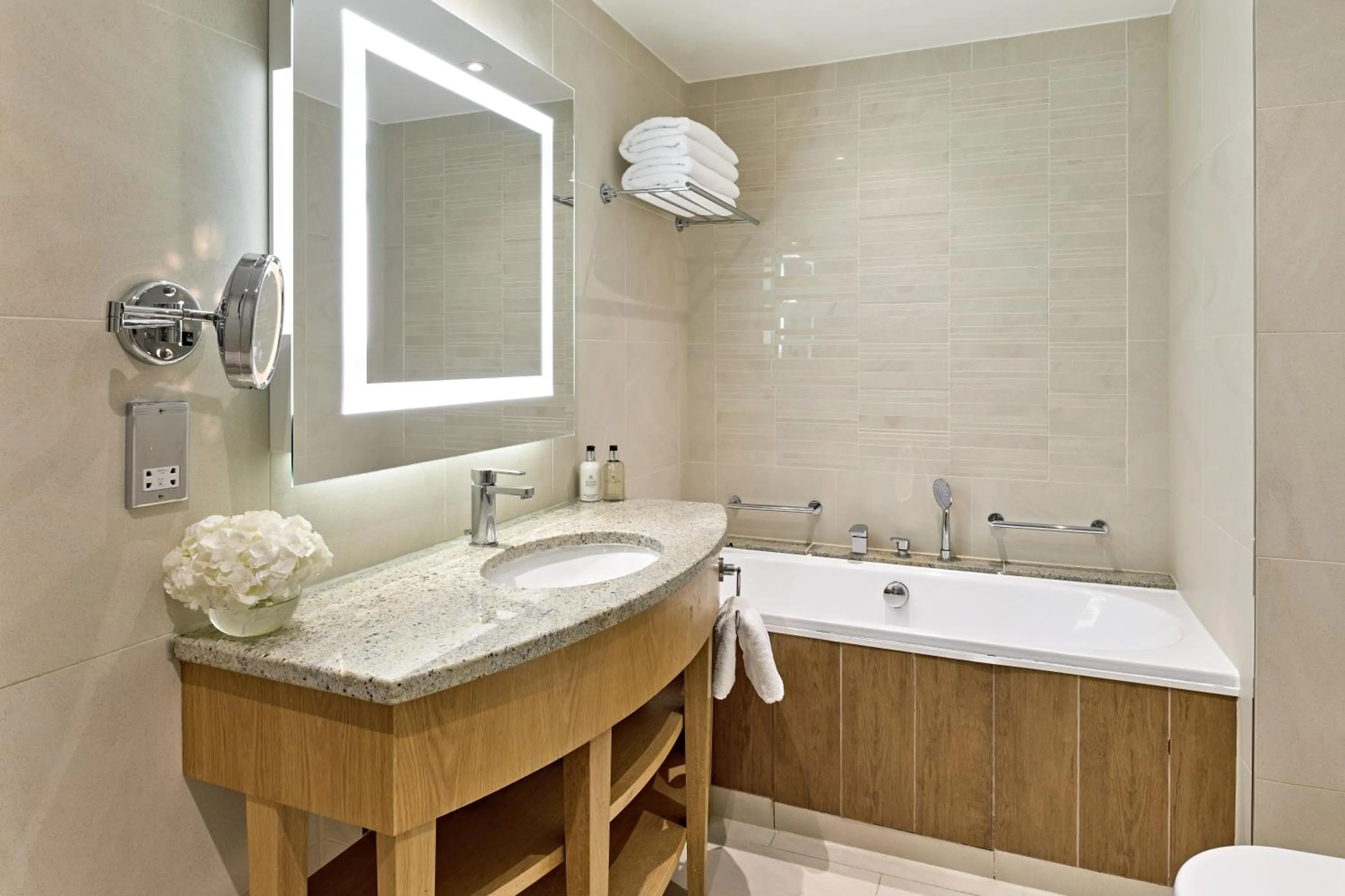 Bathroom in London Hilton on Park Lane