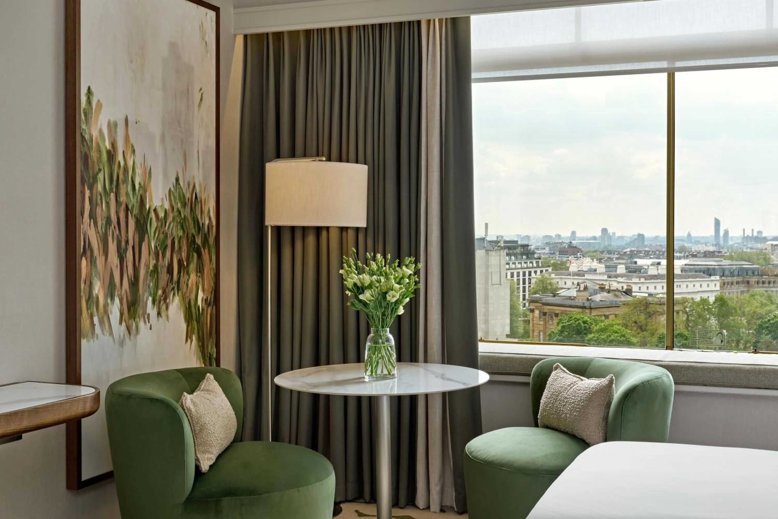 Living room, Bed in London Hilton on Park Lane