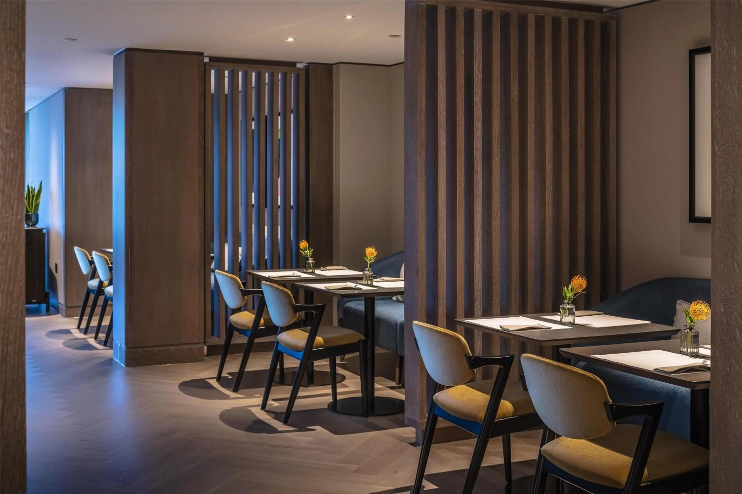 Property building in London Hilton on Park Lane