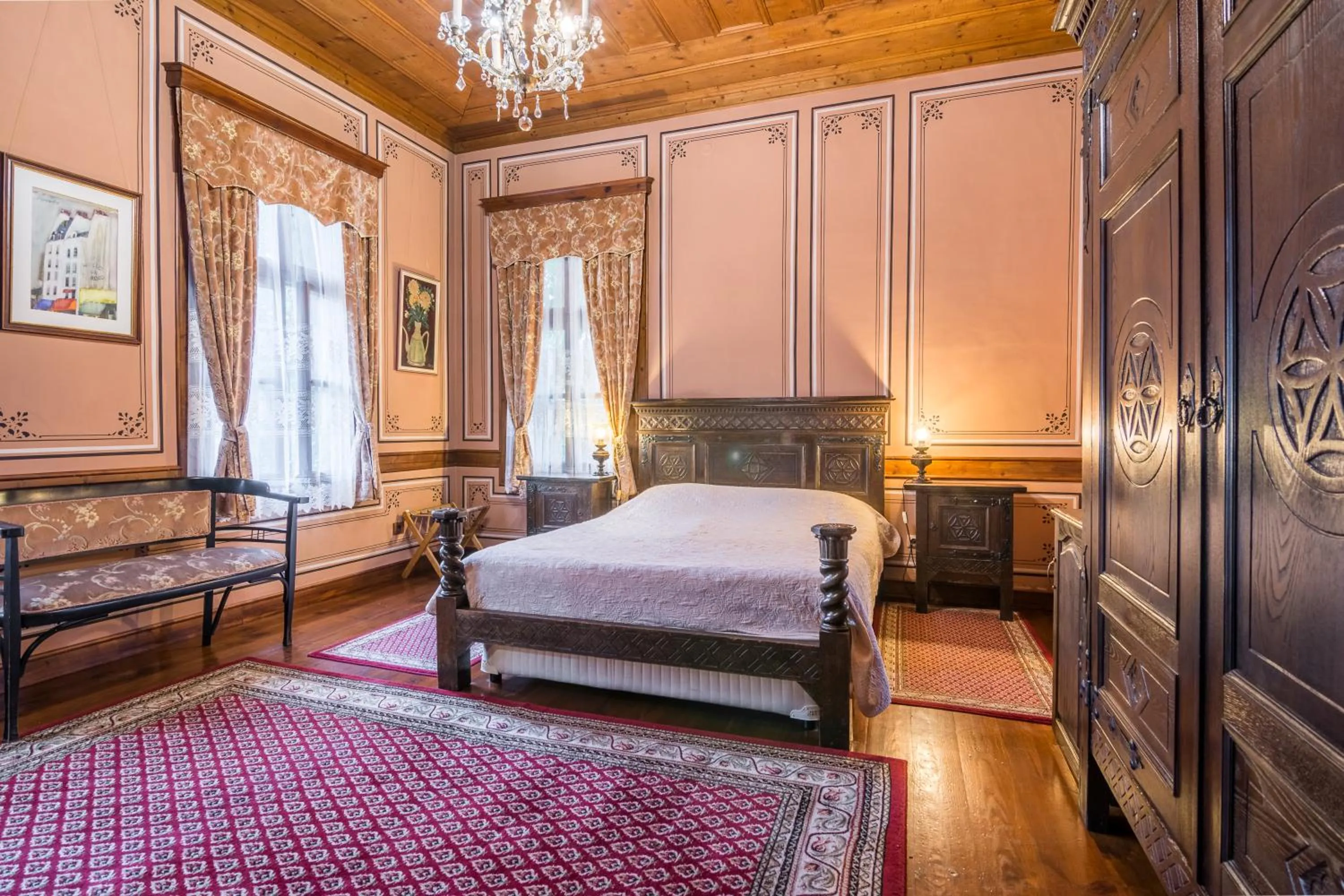 Bed in Old Legends Hotel