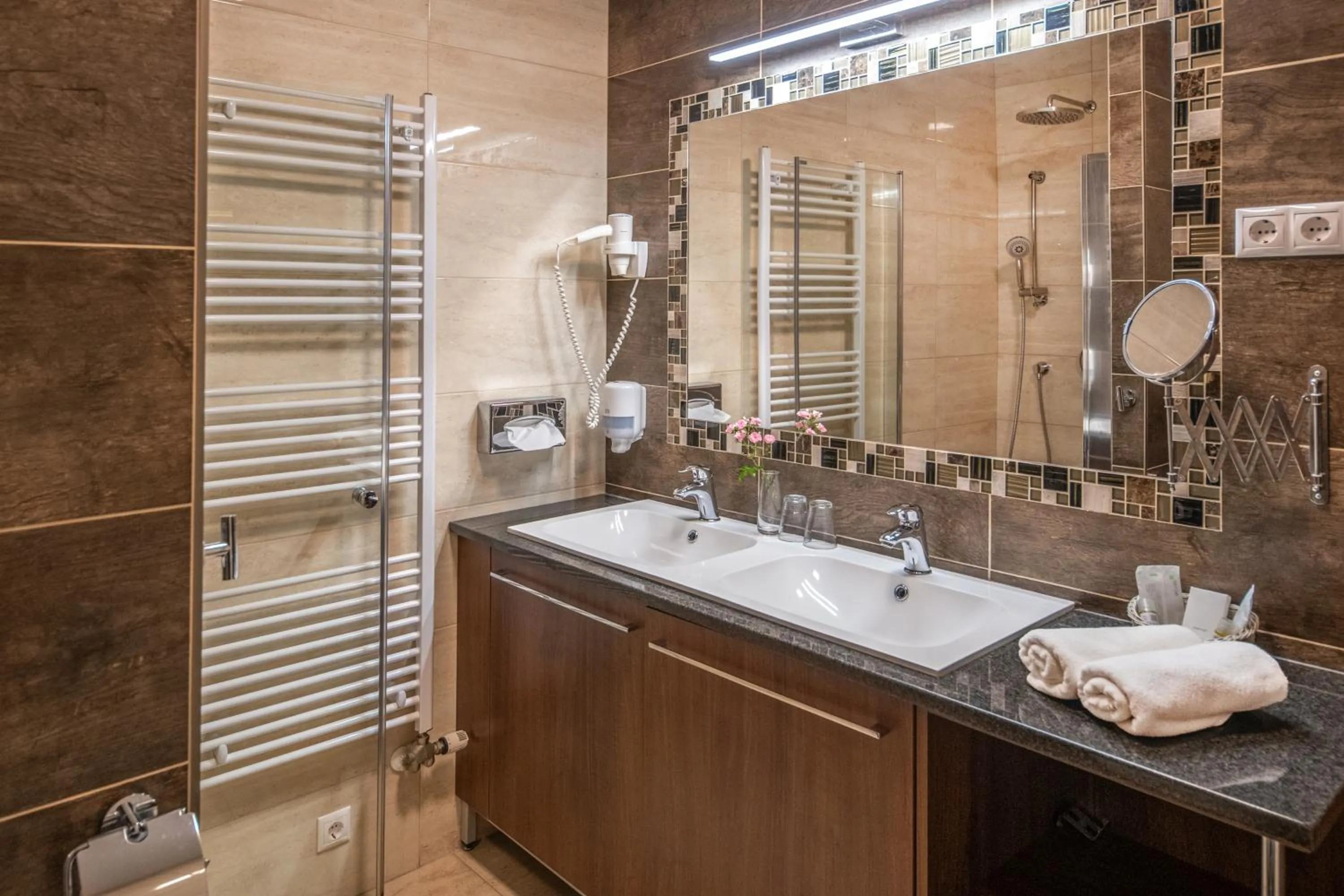Bathroom in Szarvaskút Hotel
