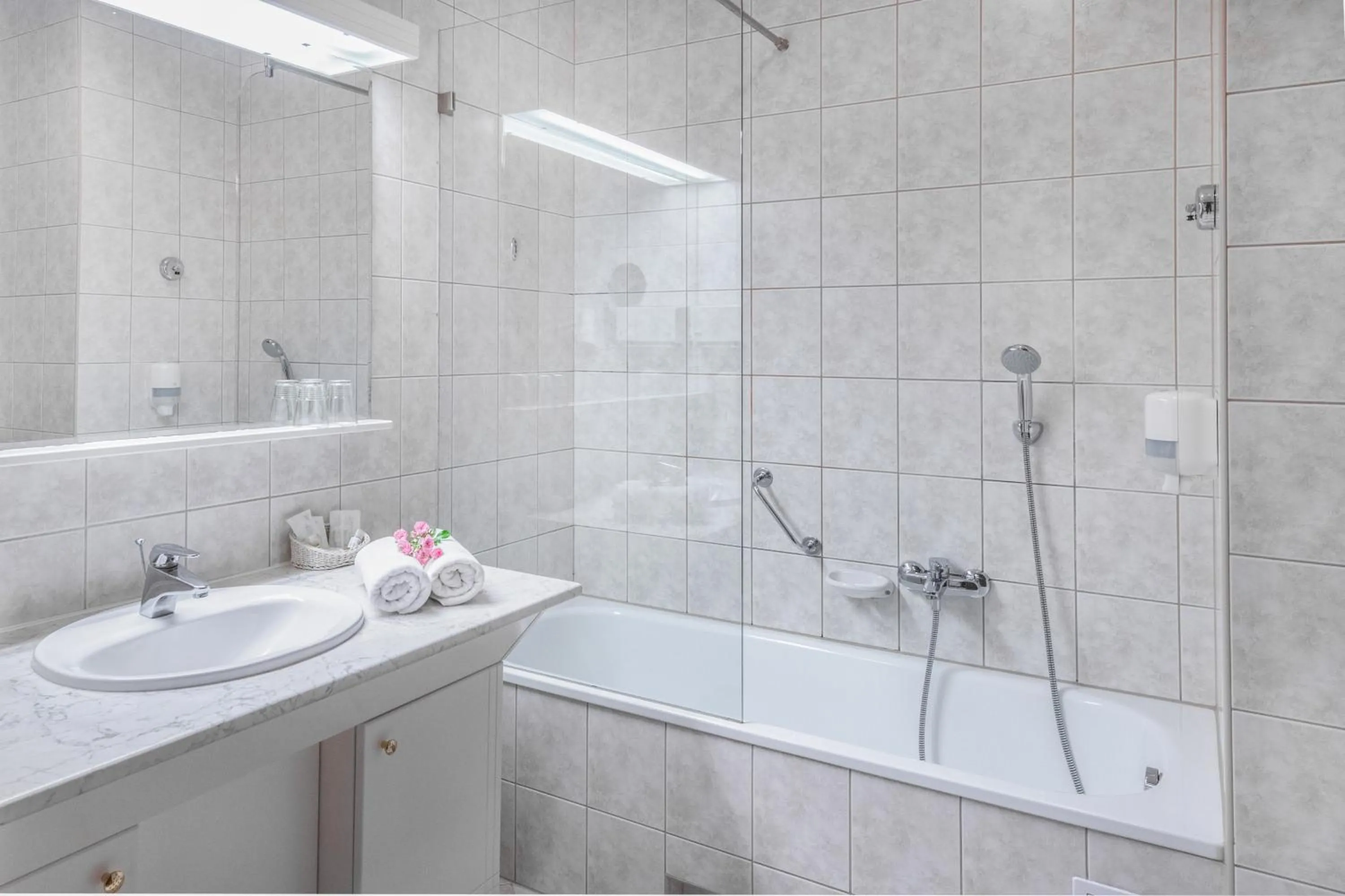 Bathroom in Szarvaskút Hotel