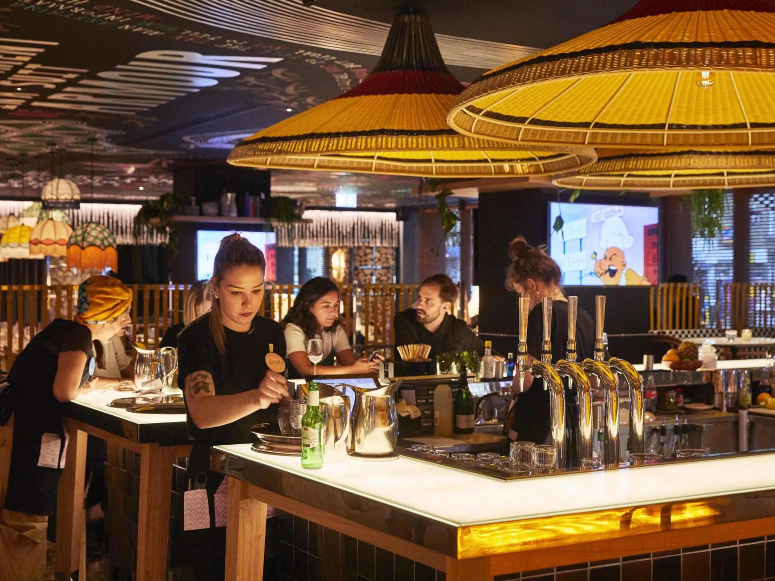 Lounge or bar in Mama Shelter London - Shoreditch