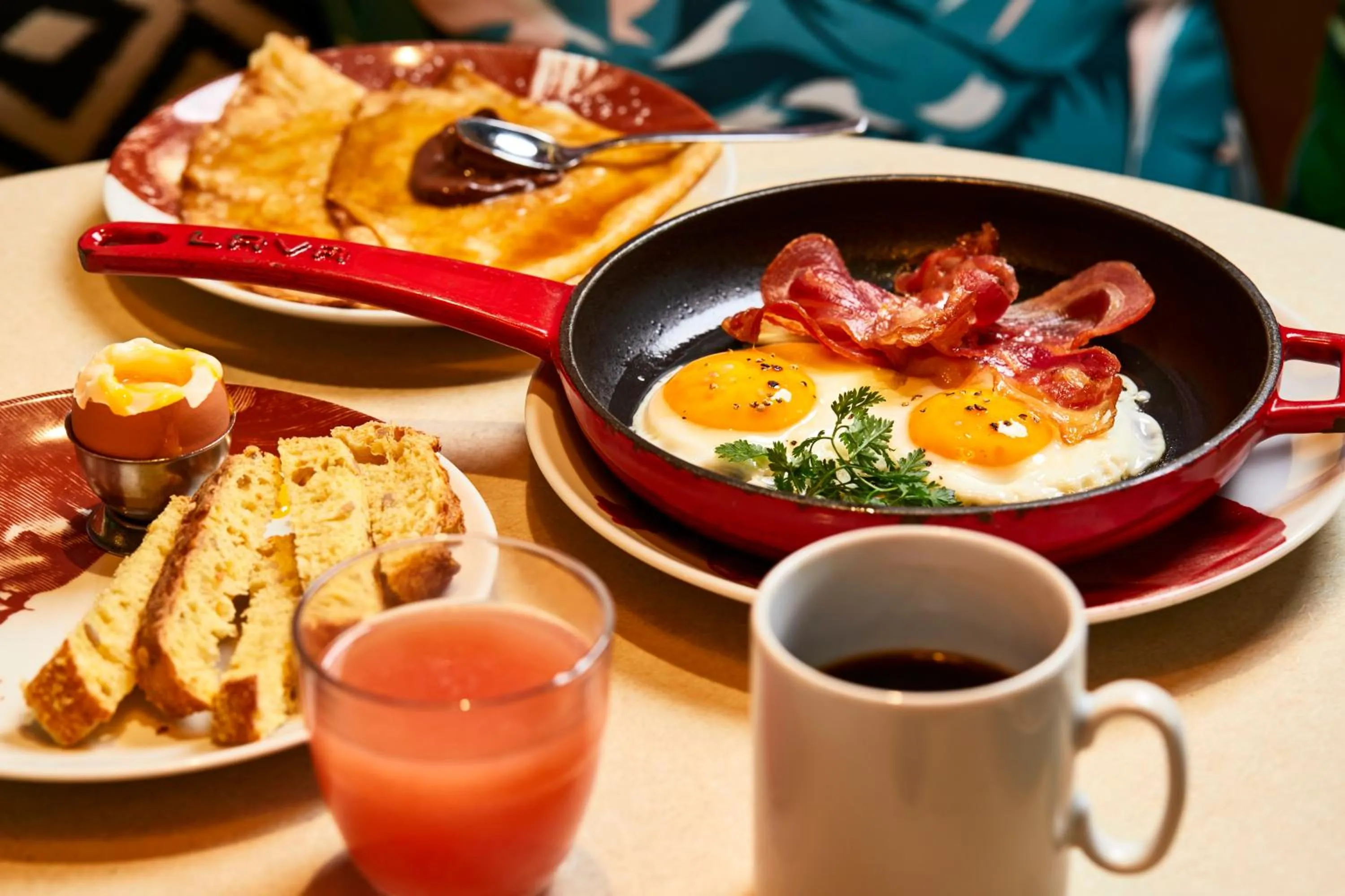 Restaurant/places to eat in Mama Shelter London - Shoreditch