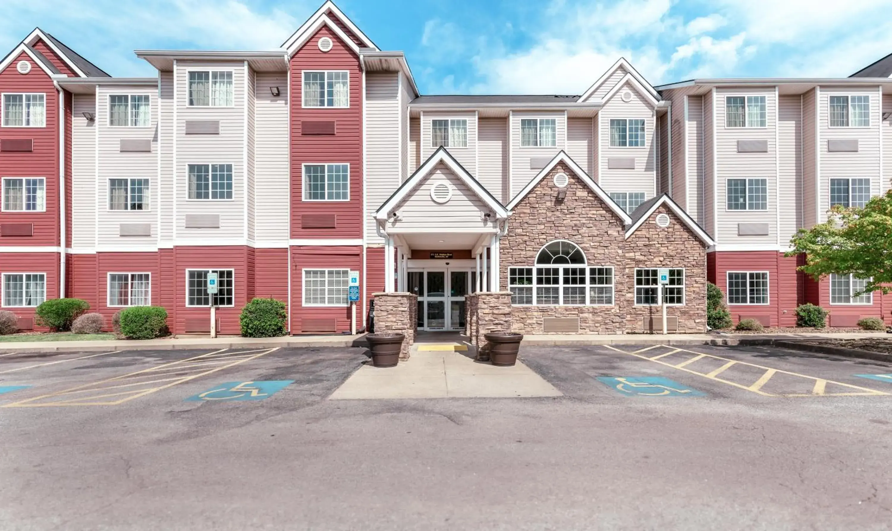 Property building in The Block Hotel Property building in The Block Hotel