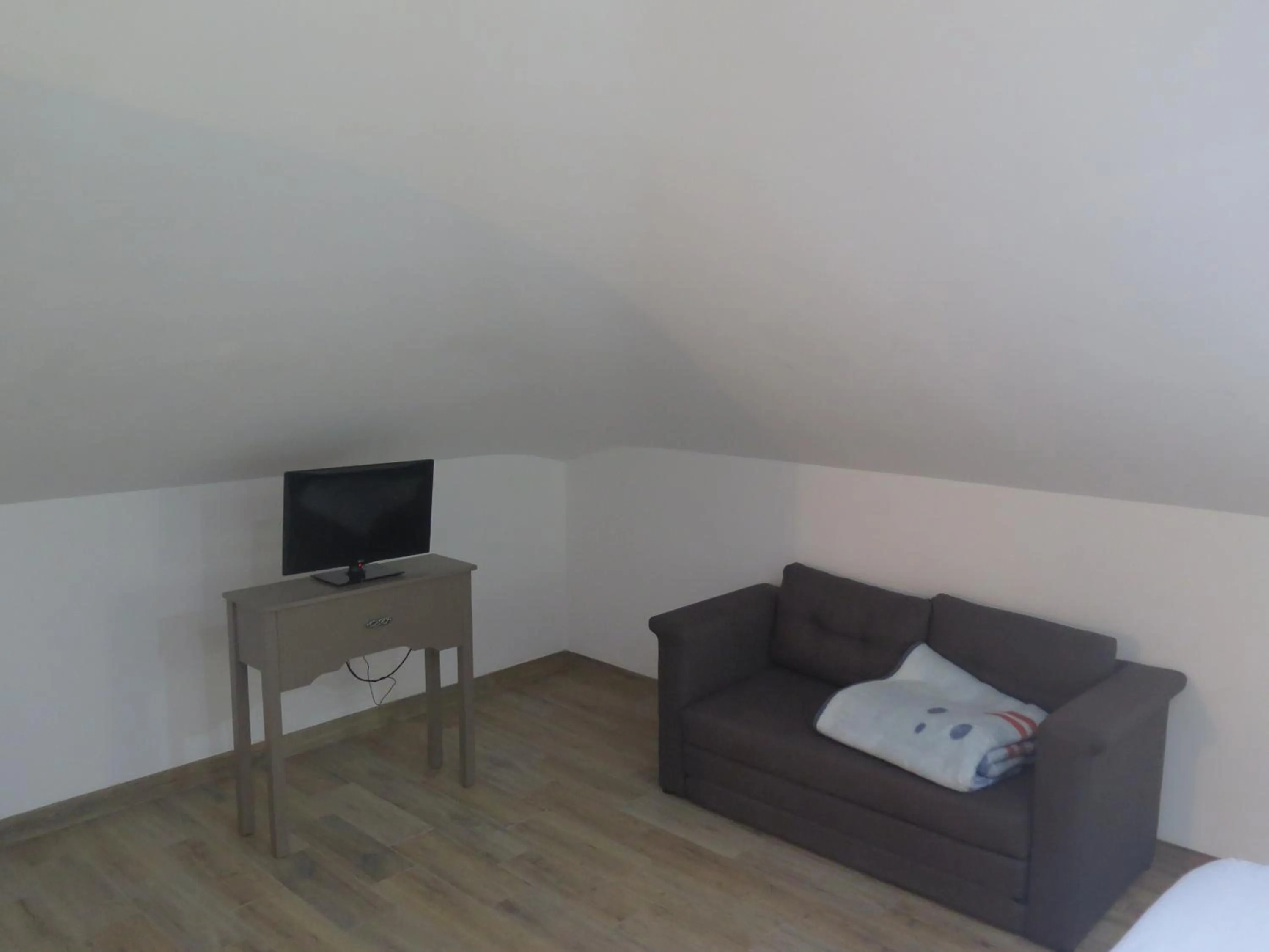 TV and multimedia in Hotel Restaurante Boabdil