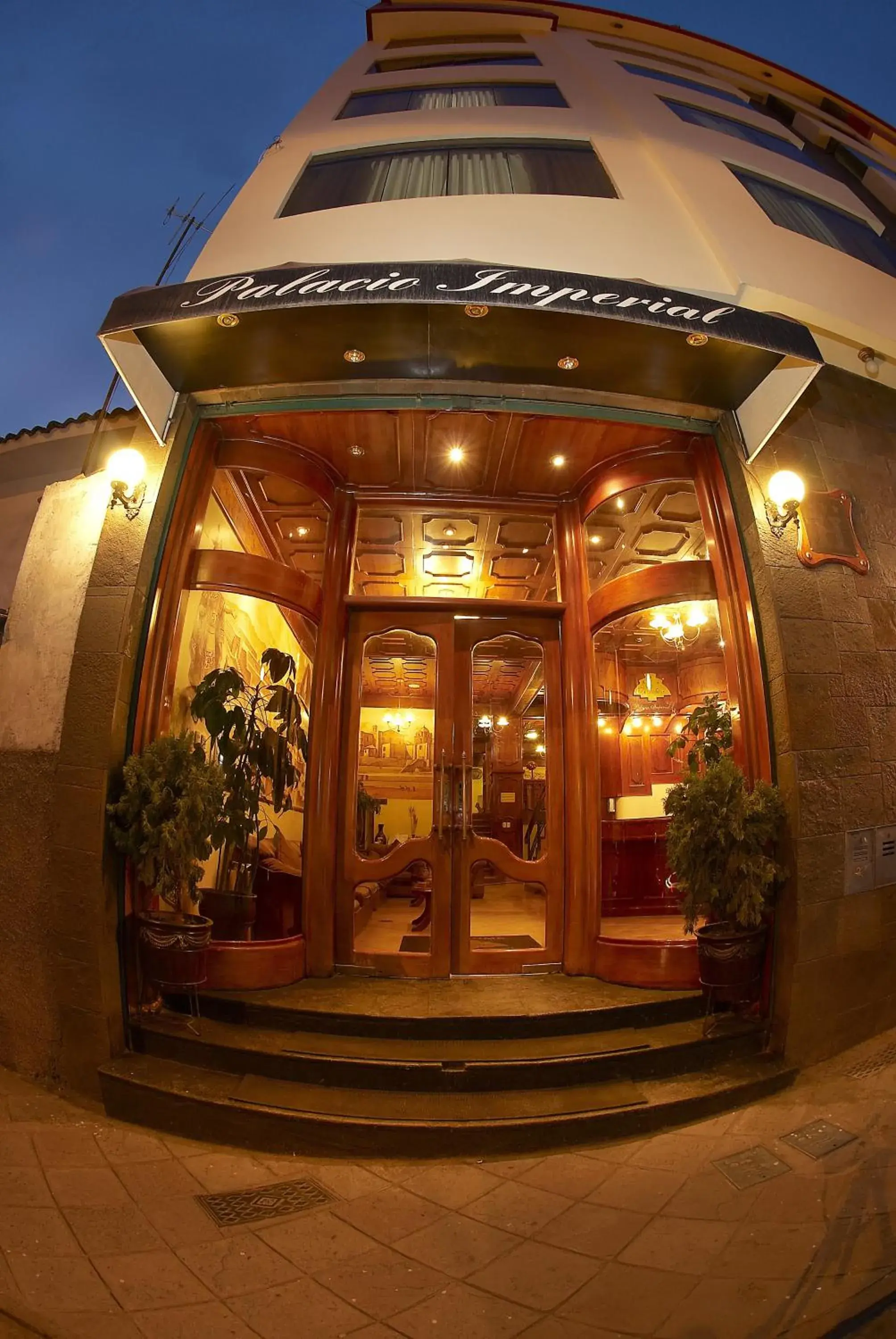 Facade/entrance in Hotel Mabey Cusco Facade/entrance in Hotel Mabey Cusco