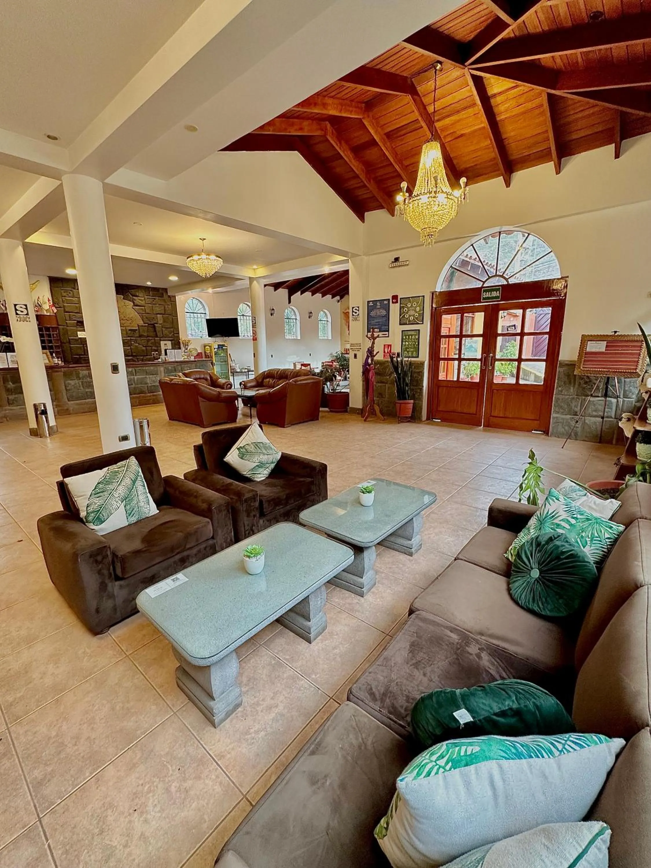 Lobby or reception in Hotel Mabey Urubamba