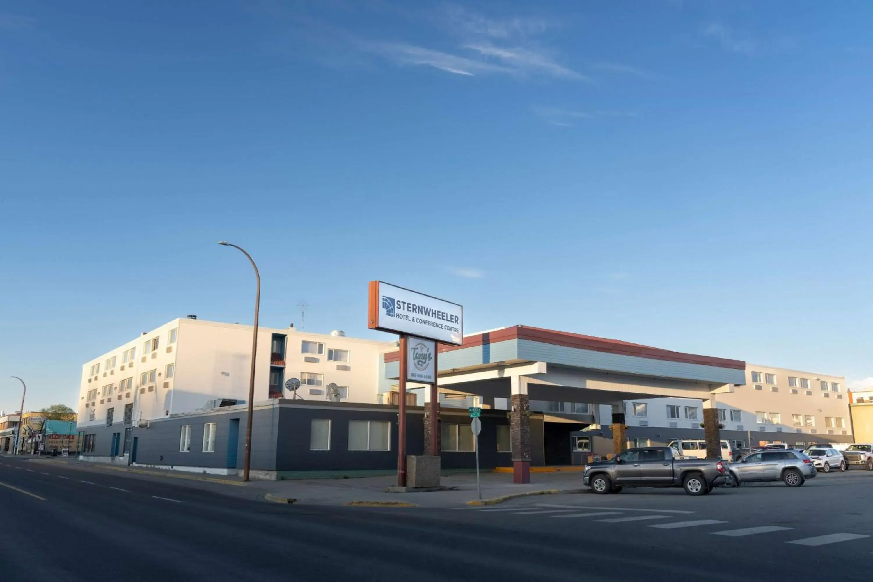 Property building in Sternwheeler Hotel & Conference Centre, Trademark by Wyndham Property building in Sternwheeler Hotel & Conference Centre, Trademark by Wyndham