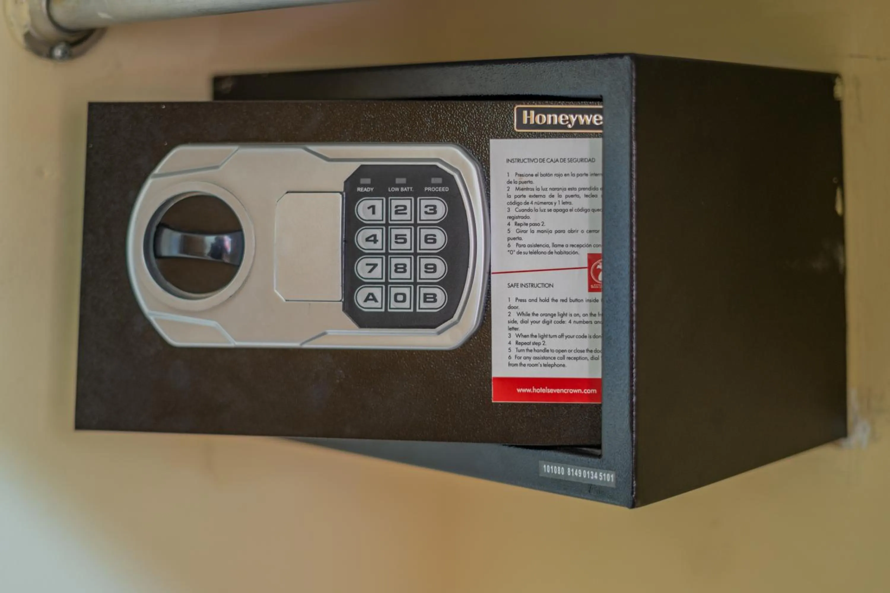 safe in Seven Crown La Paz Centro Historico