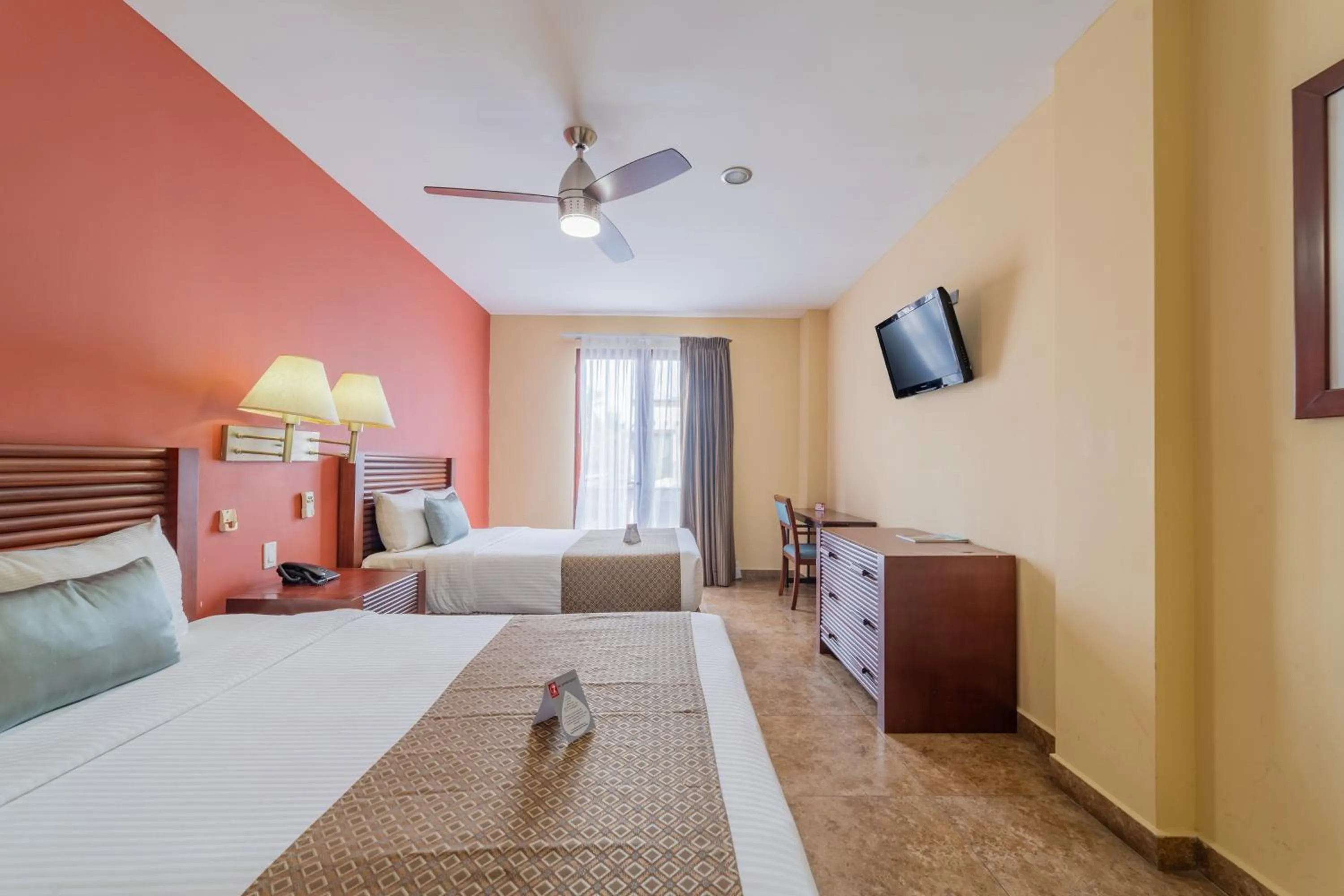 Decorative detail, Bed in Seven Crown La Paz Centro Historico