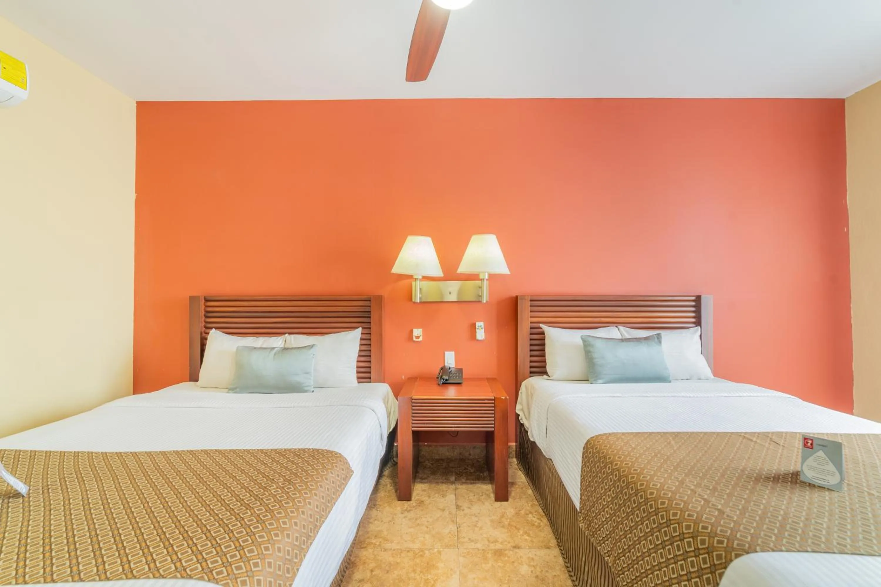 Decorative detail, Bed in Seven Crown La Paz Centro Historico