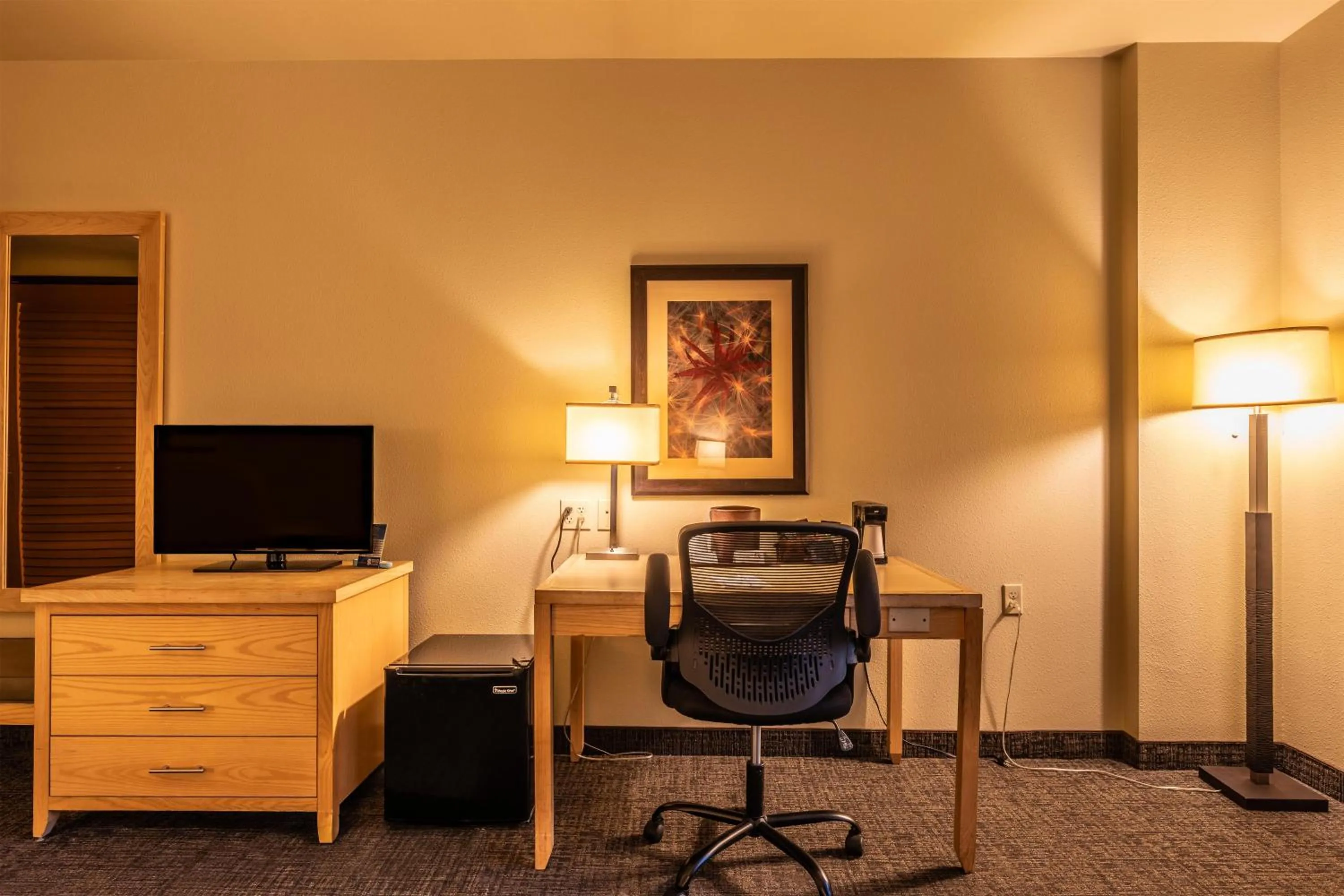 Bedroom in Westmark Fairbanks Hotel and Conference Center