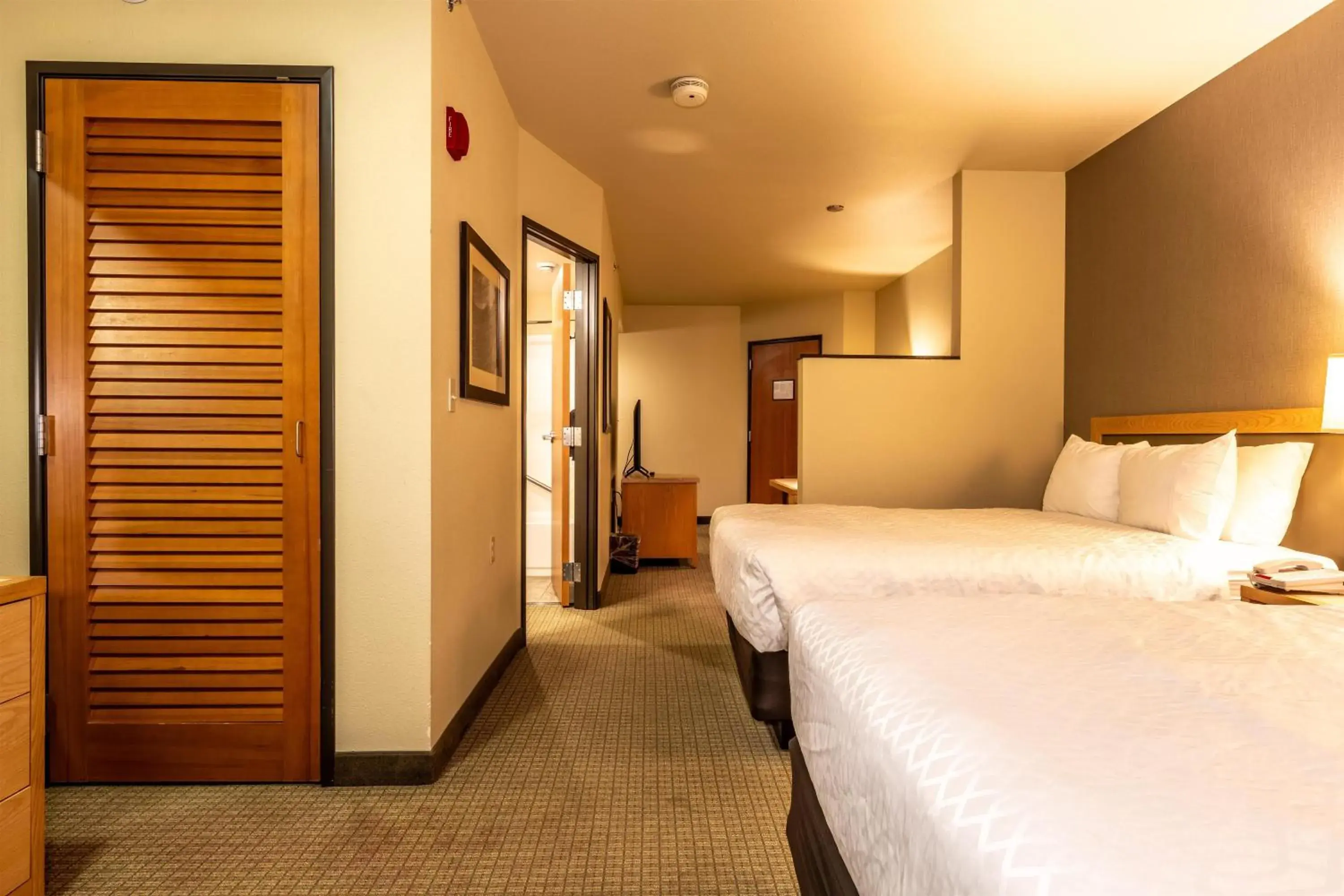 Bed in Westmark Fairbanks Hotel and Conference Center Bed in Westmark Fairbanks Hotel and Conference Center