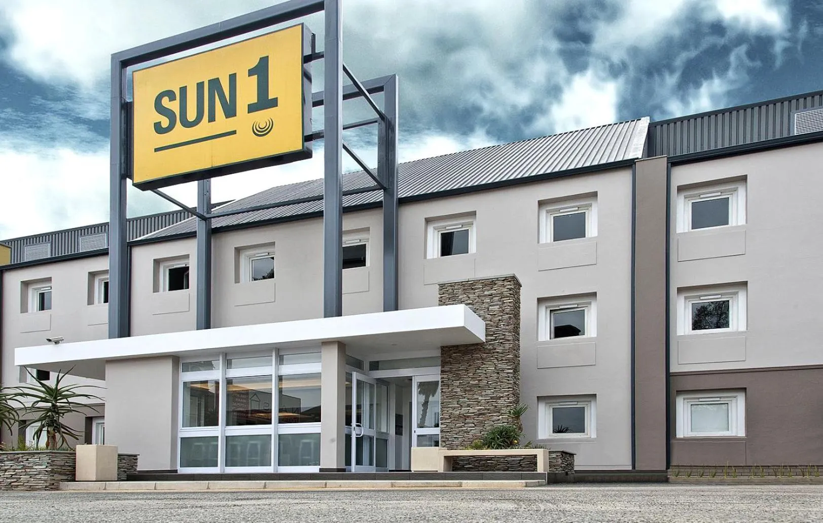 Facade/entrance in SUN1 ALBERTON