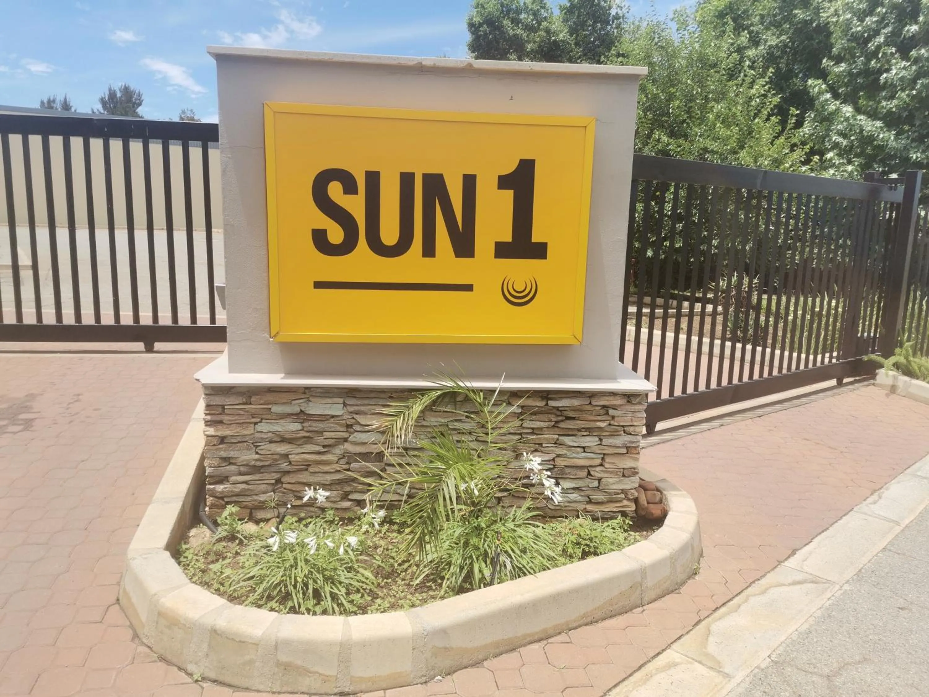 Street view in SUN1 ALBERTON