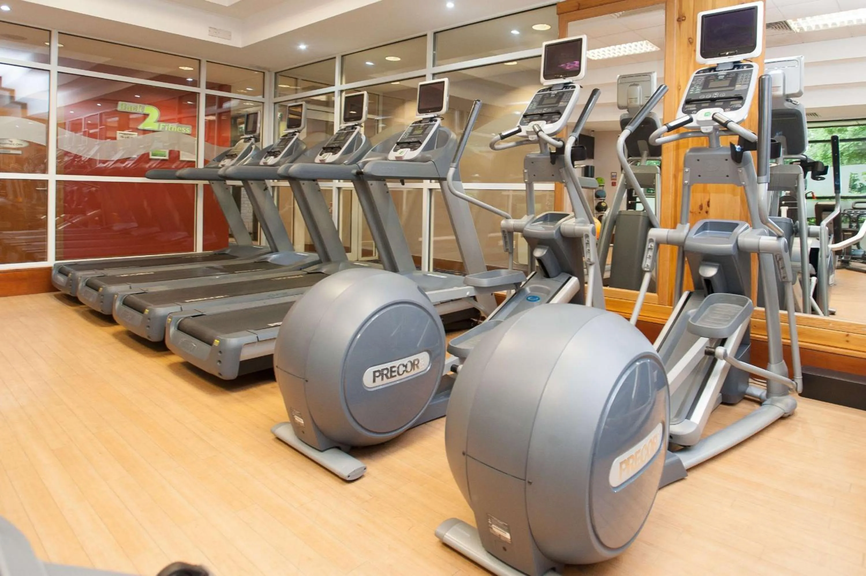 Fitness centre/facilities in DoubleTree by Hilton Edinburgh Airport