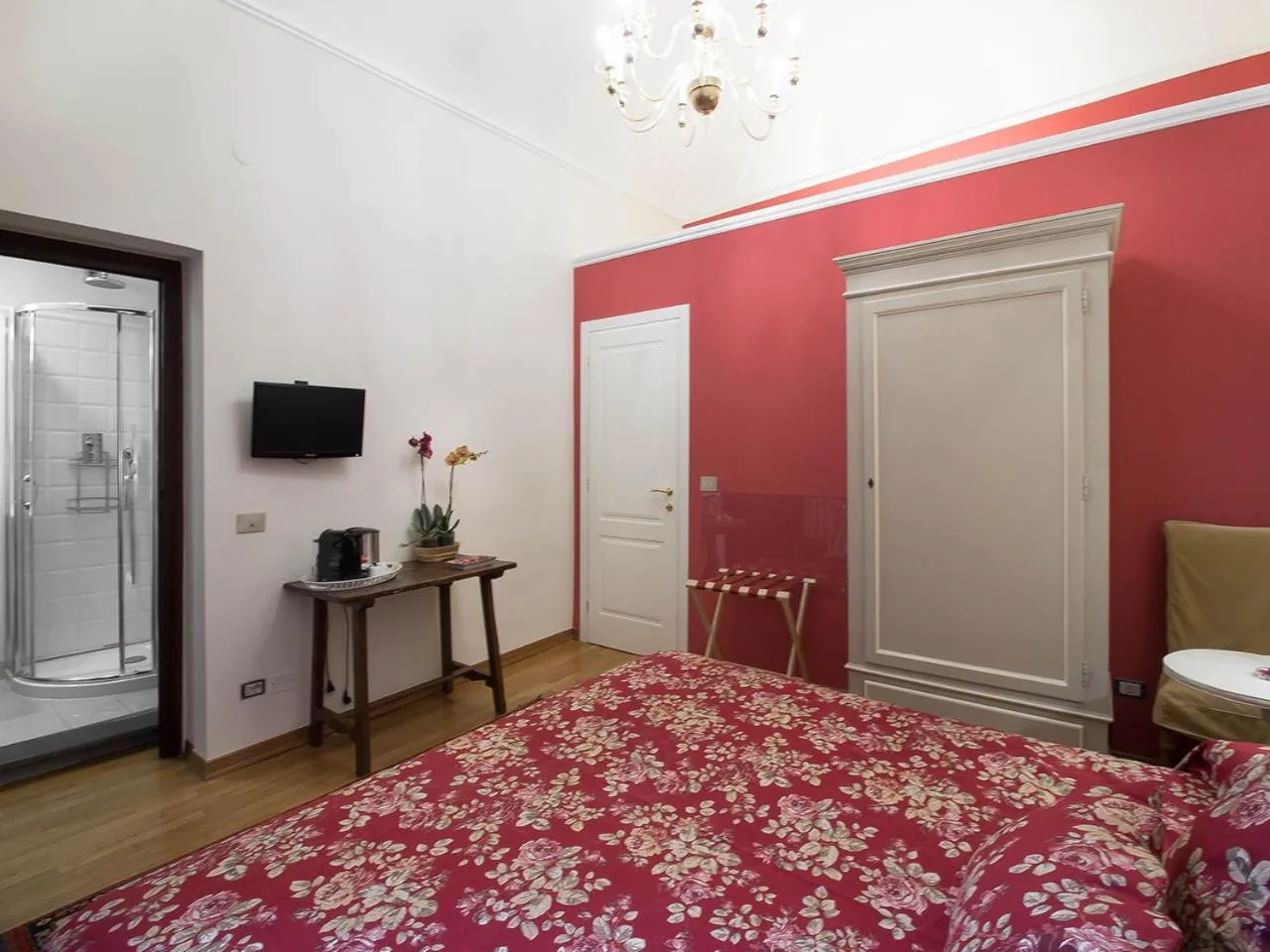 Bed in Your Florence