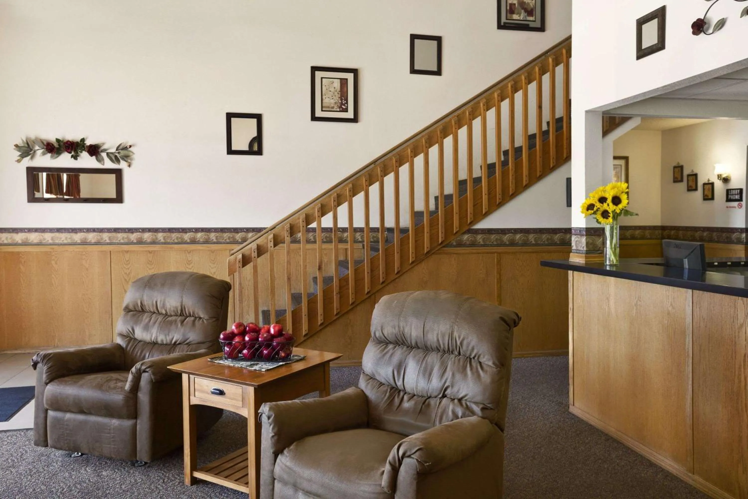 Lobby or reception in Super 8 by Wyndham Batesville