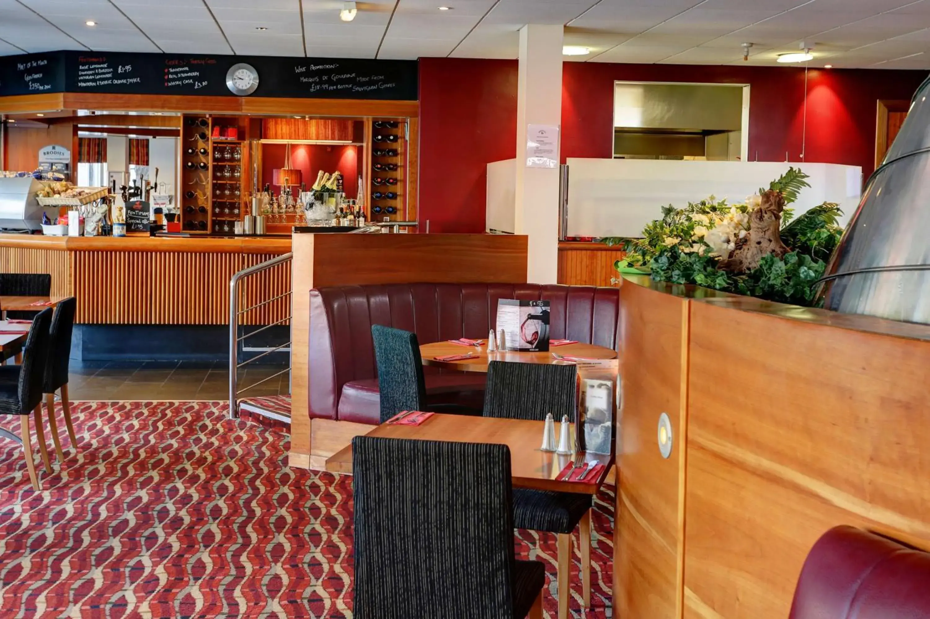Restaurant/places to eat in Best Western Kings Manor Restaurant/places to eat in Best Western Kings Manor