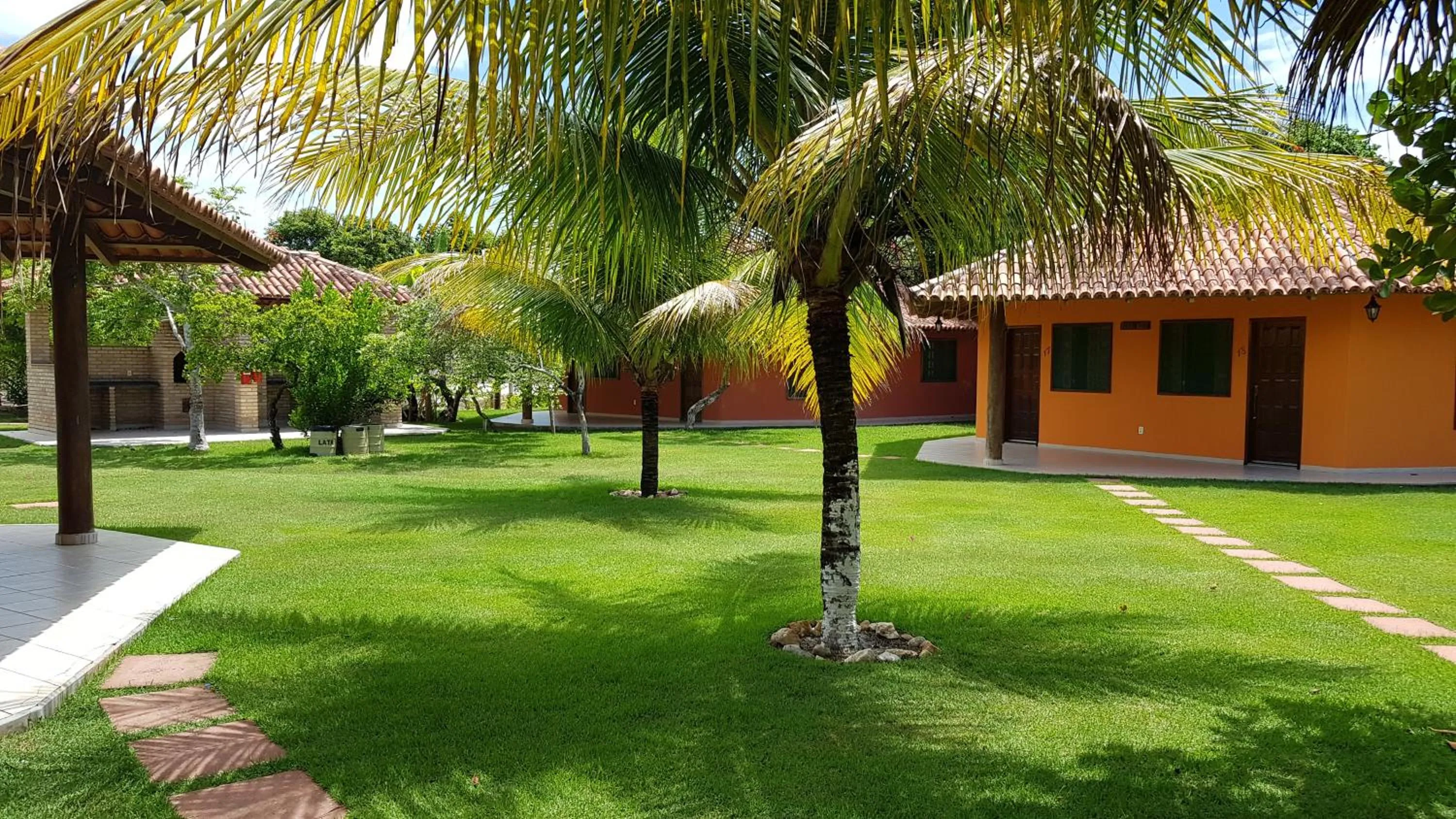 BBQ facilities in Hotel Residencial do Mirante
