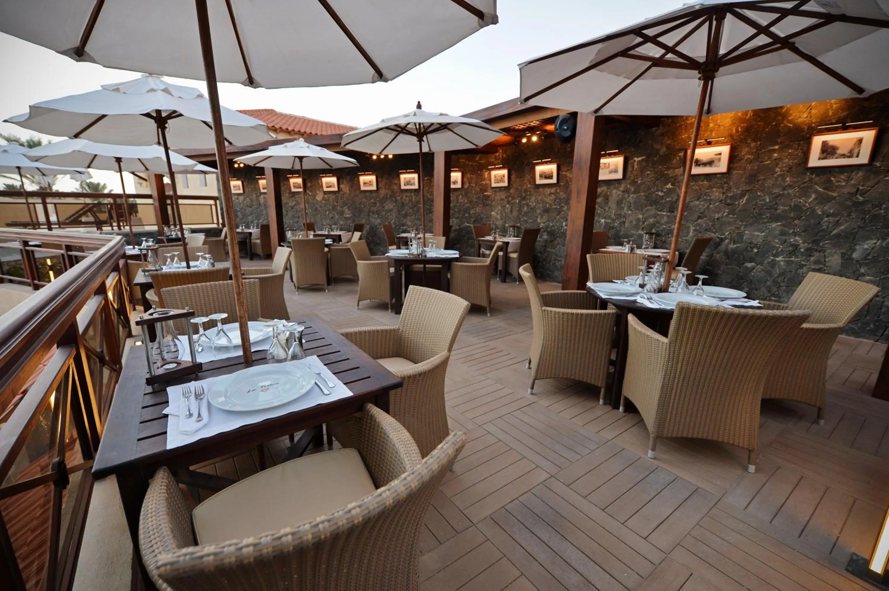 Restaurant/places to eat in Hotel Morabeza