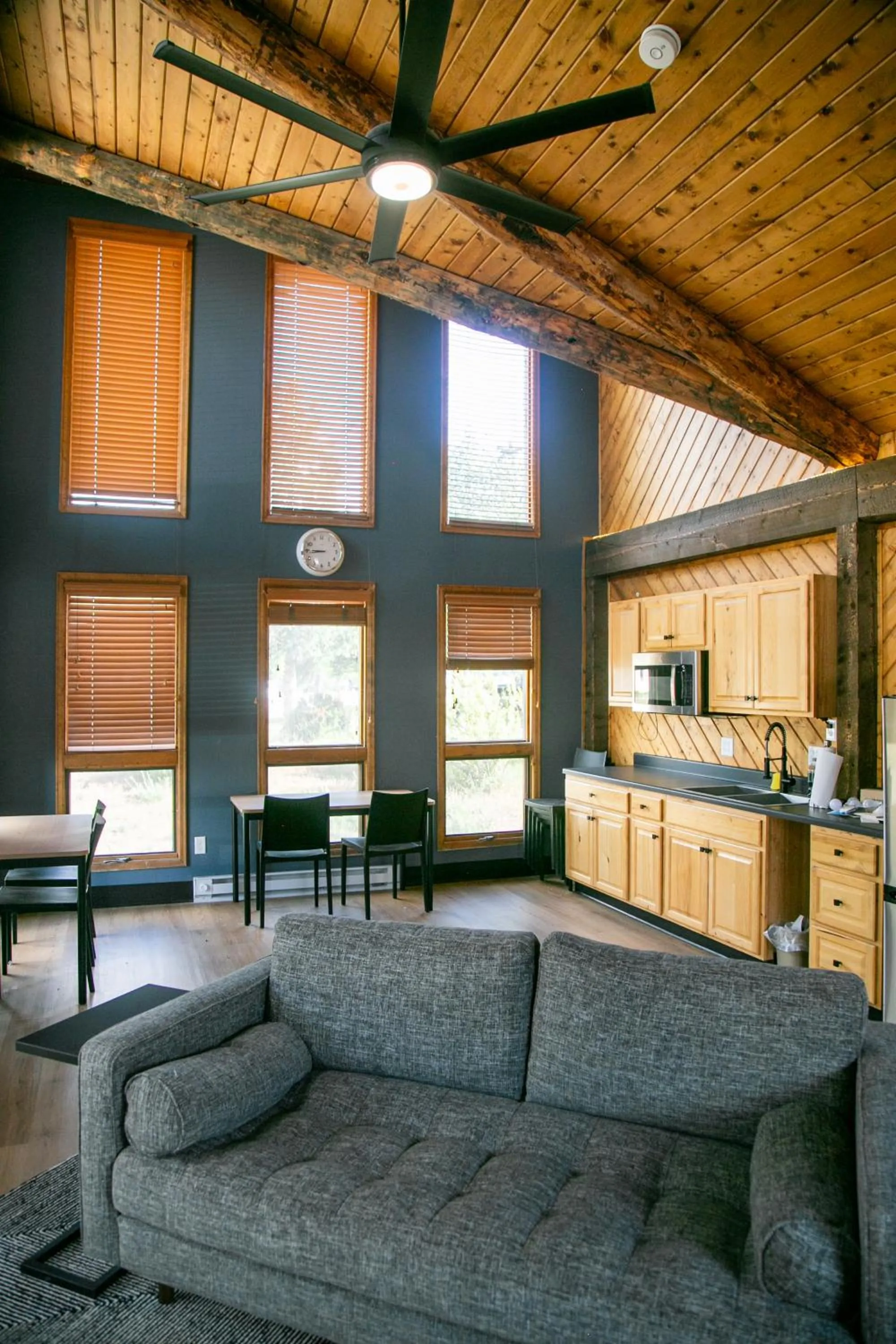 Business facilities in LOGE Wolf Creek