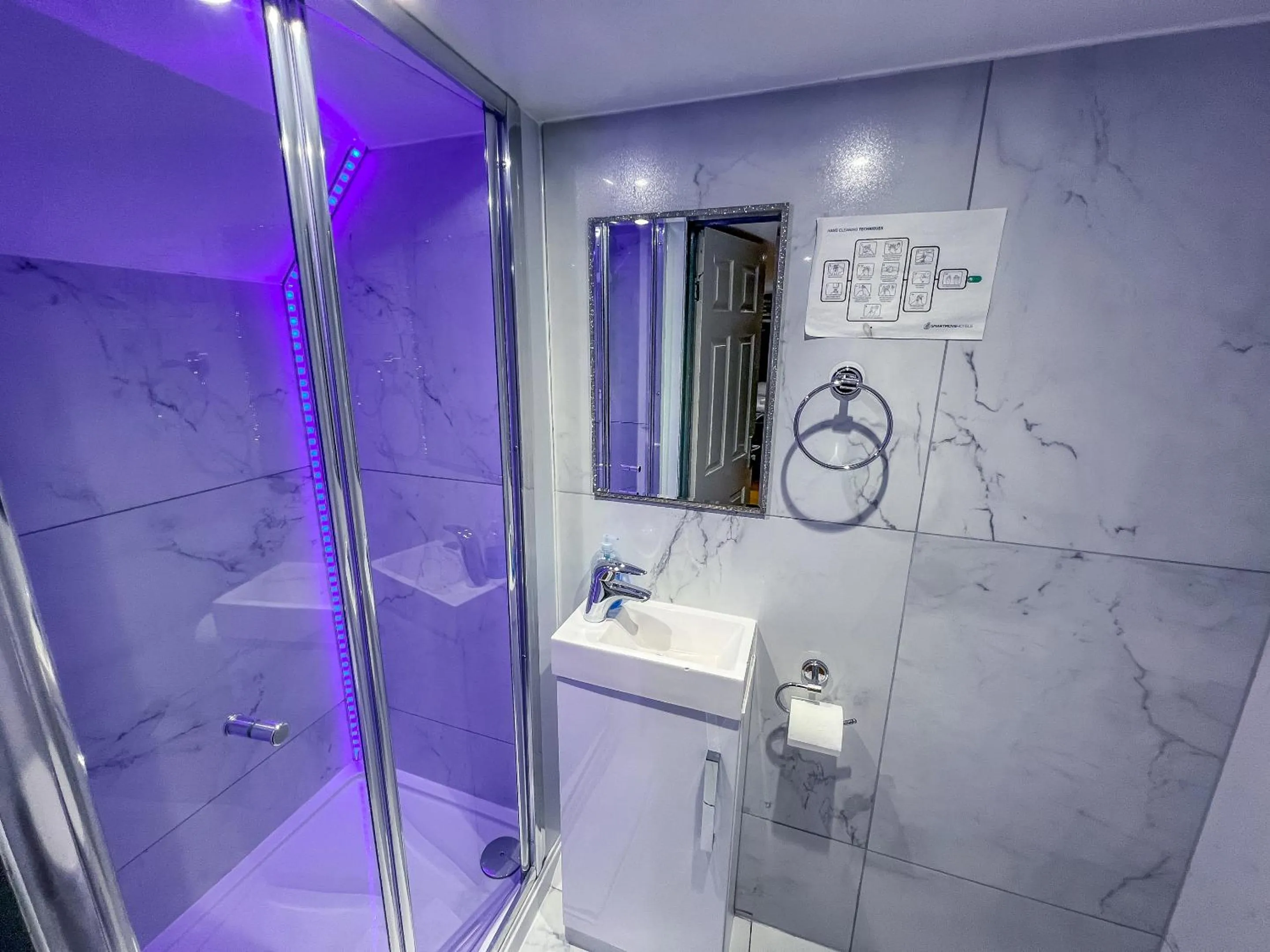 Bathroom in Twenty Hotel and Bar