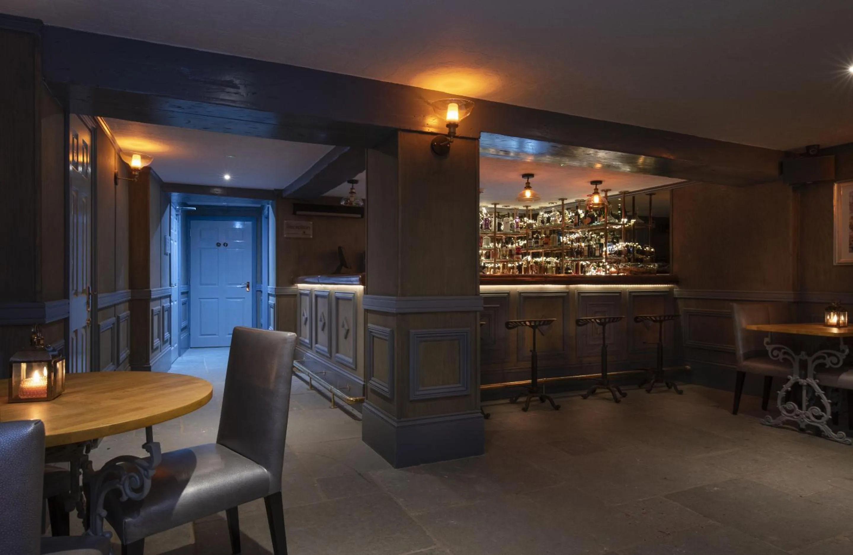 Lounge or bar in Twenty Hotel and Bar