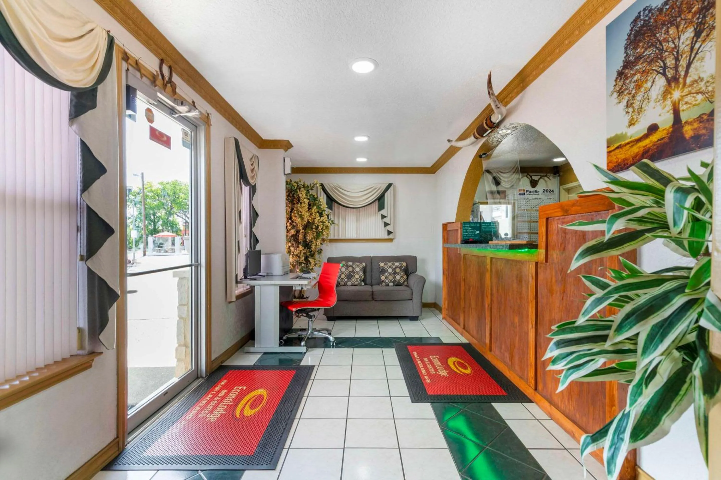 Lobby or reception in Econo Lodge Inn & Suites Near Lackland AFB