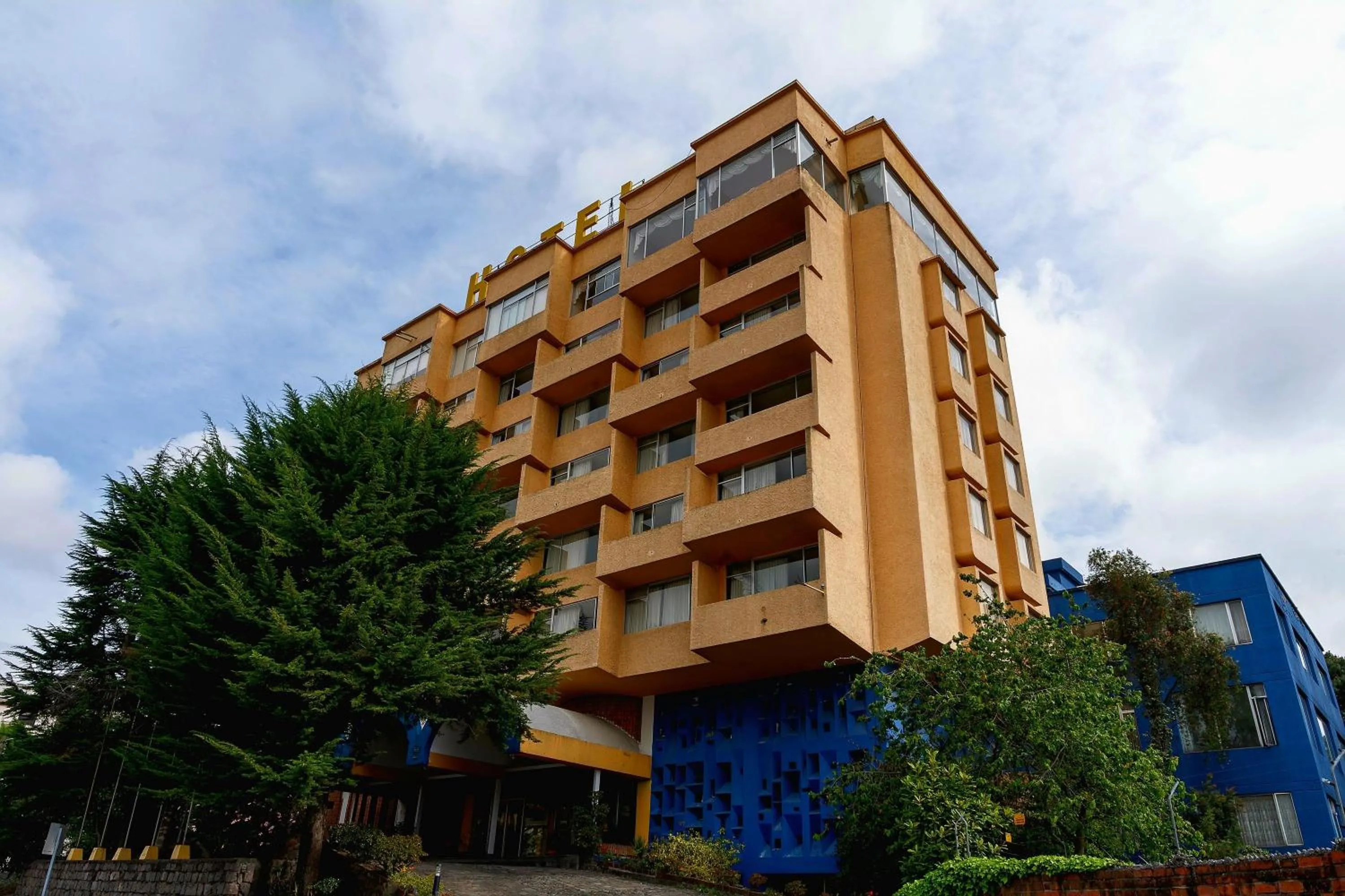 Hotel Savoy Inn