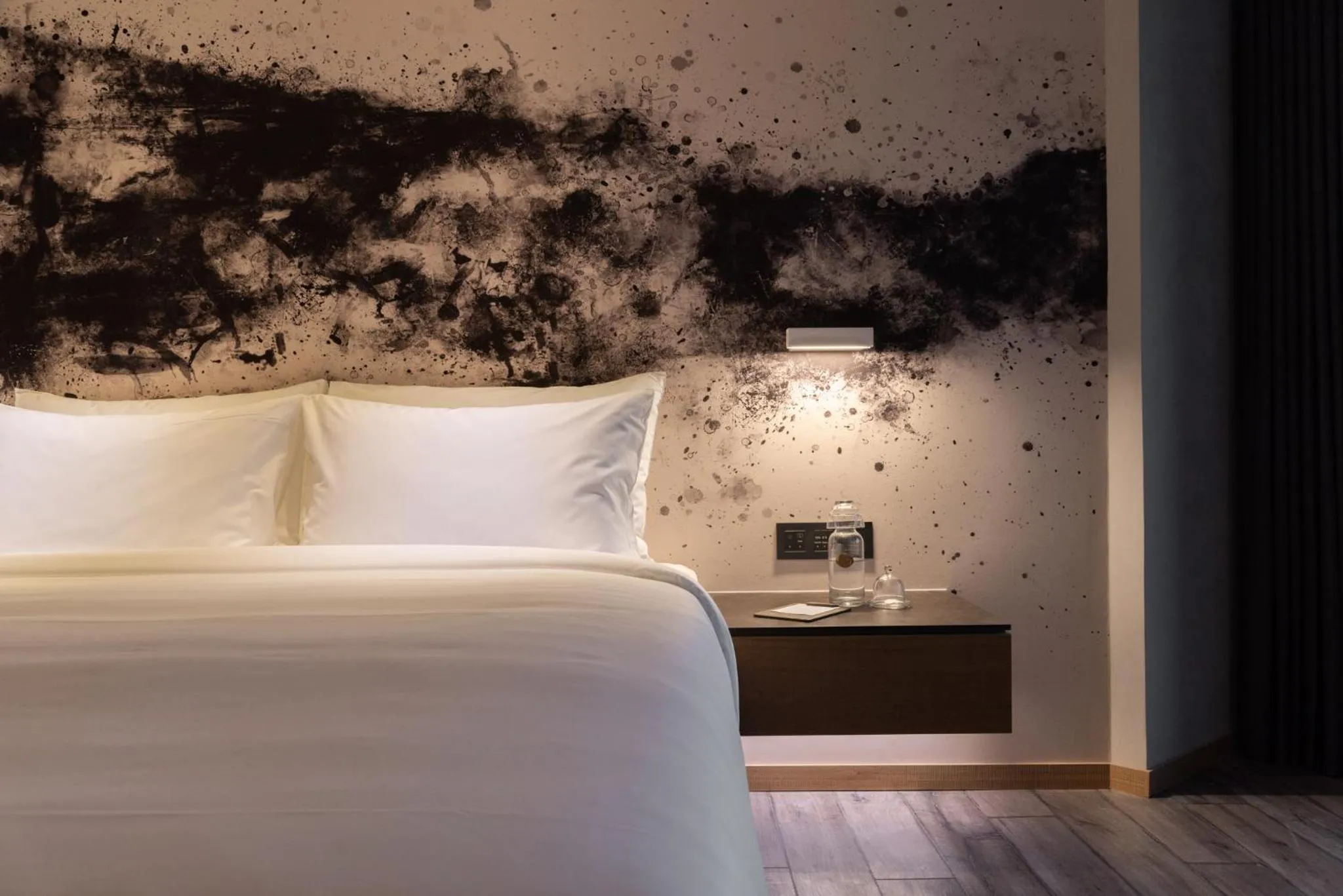 Decorative detail, Bed in Brio Hotel