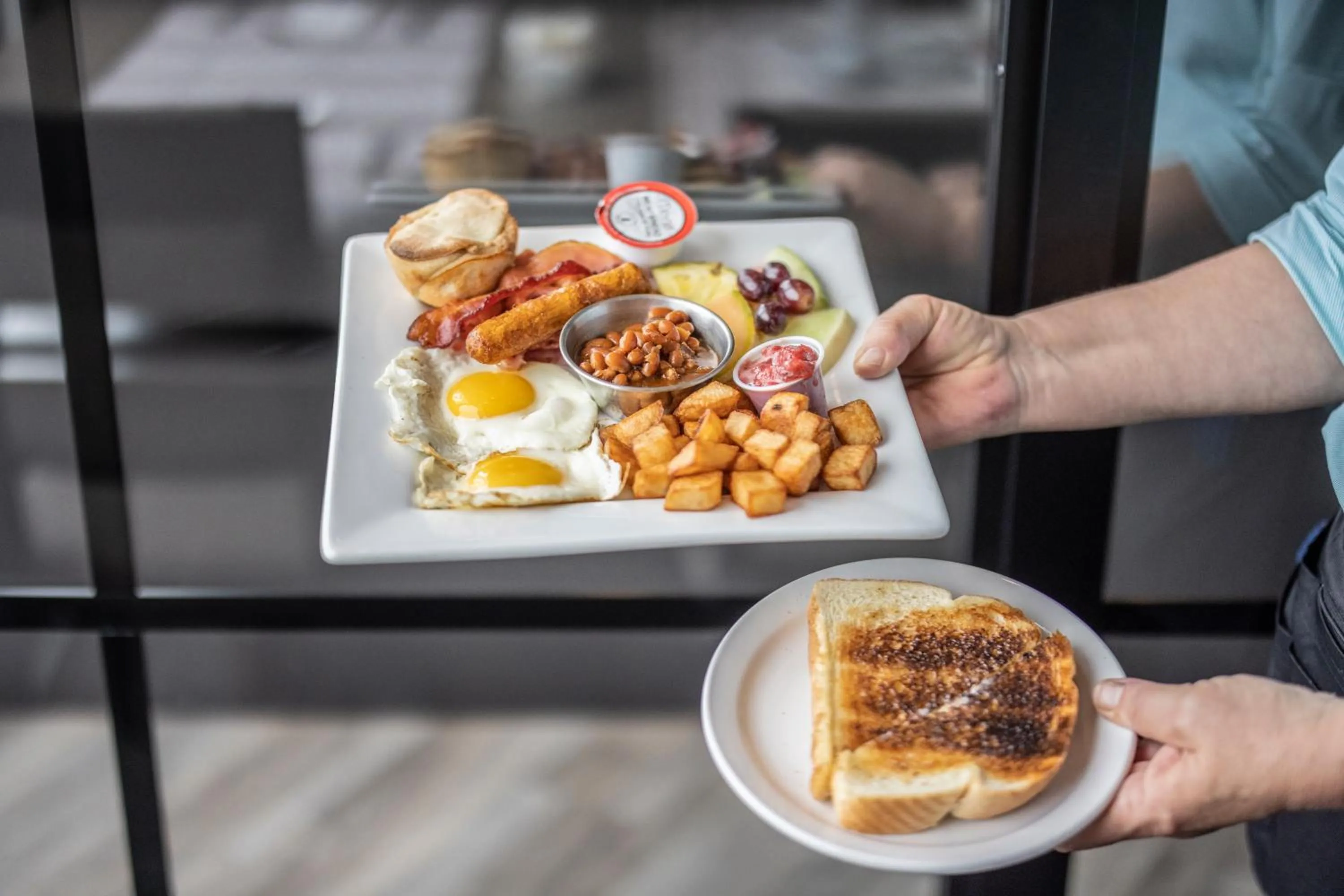 Restaurant/places to eat in Le Gaspesiana