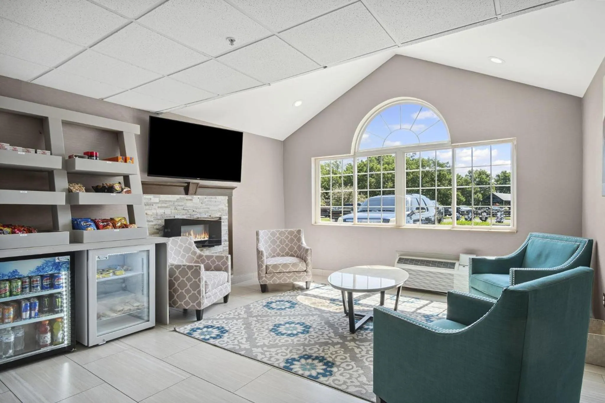 Lobby or reception in Sonesta Essential Hotels & Suites Kansas City Blue Springs