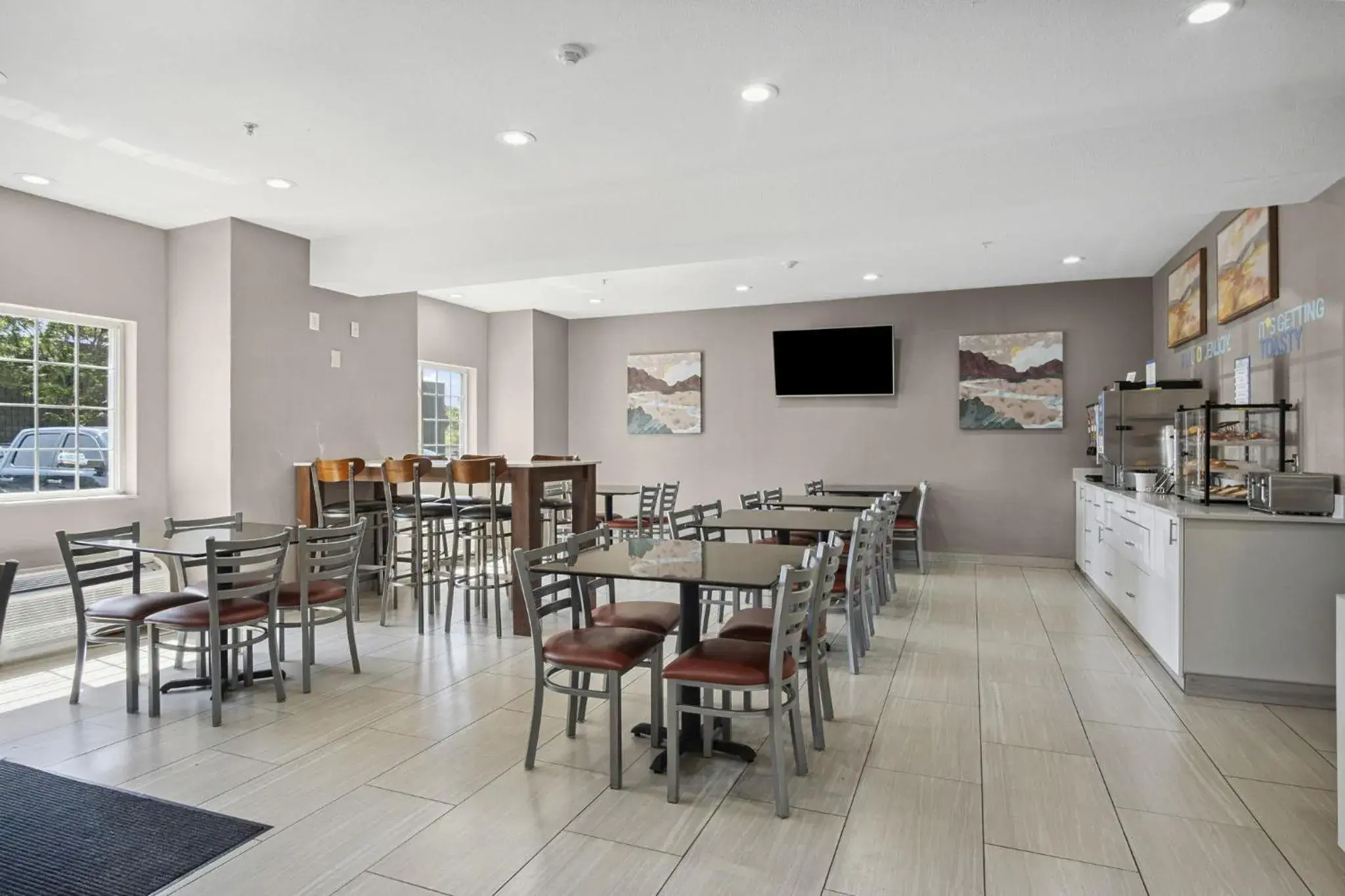 Restaurant/places to eat in Sonesta Essential Hotels & Suites Kansas City Blue Springs Restaurant/places to eat in Sonesta Essential Hotels & Suites Kansas City Blue Springs