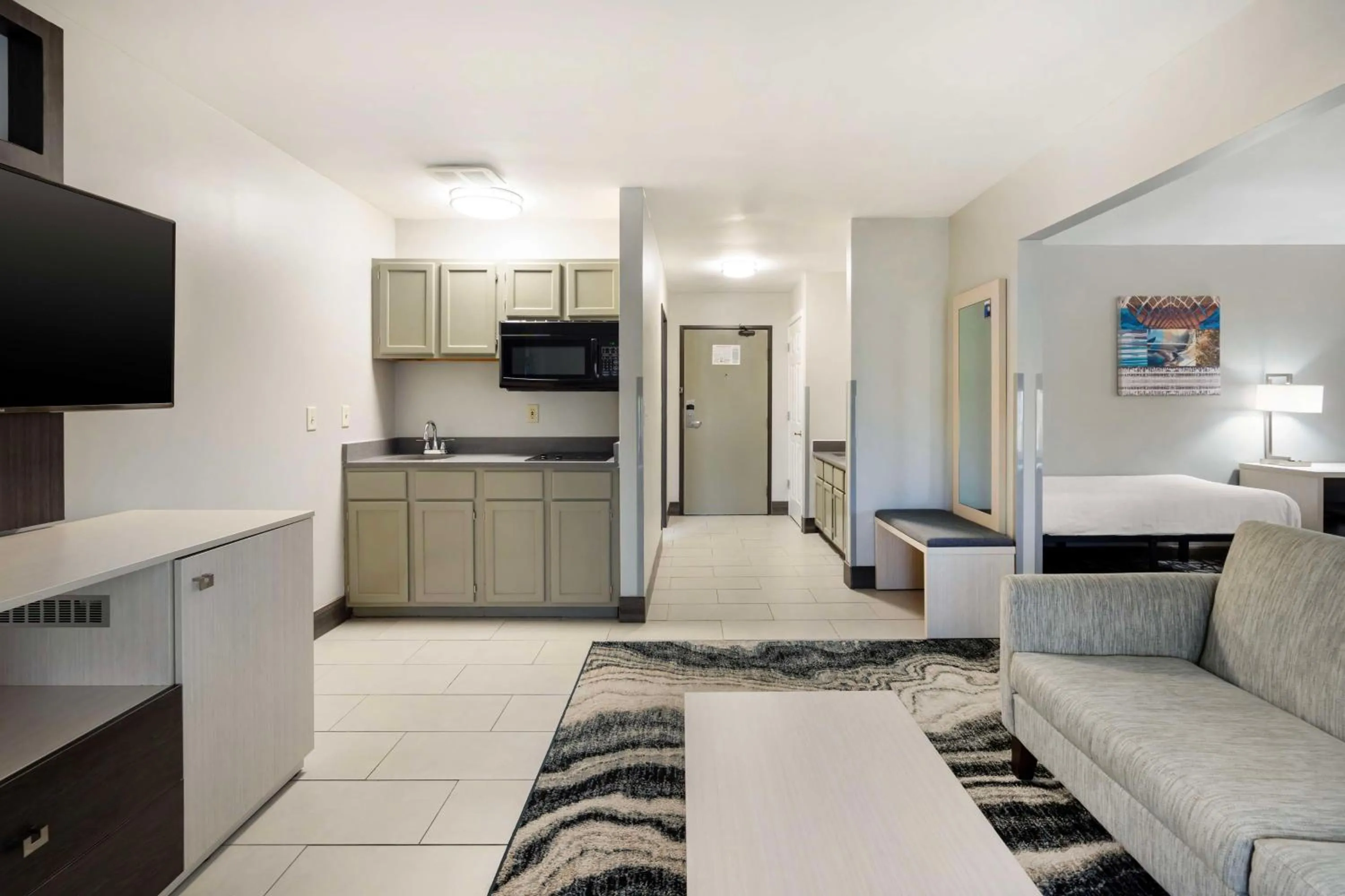 Photo of the whole room in Best Western Morton Inn