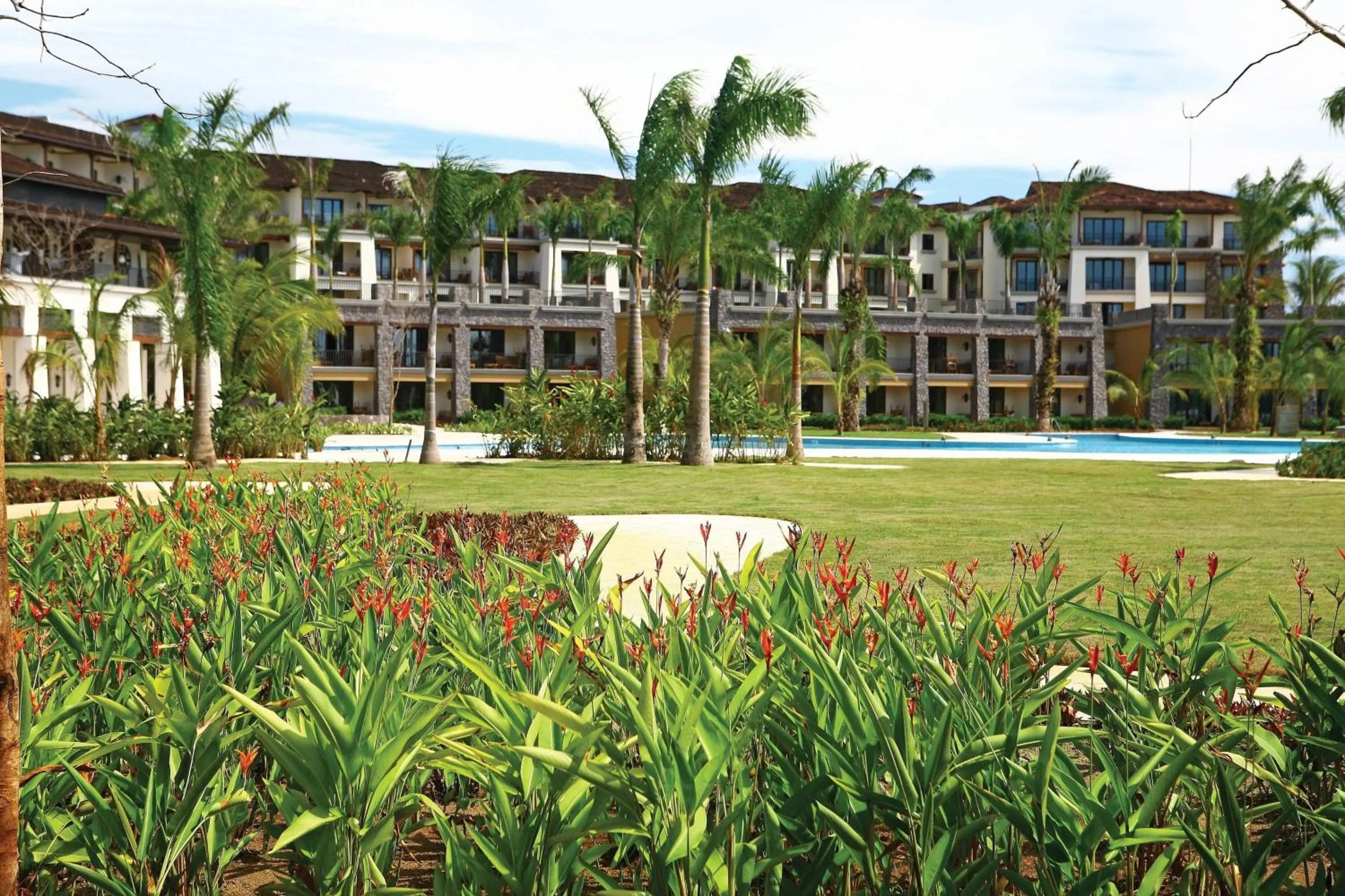 Swimming pool in JW Marriott Guanacaste Resort & Spa