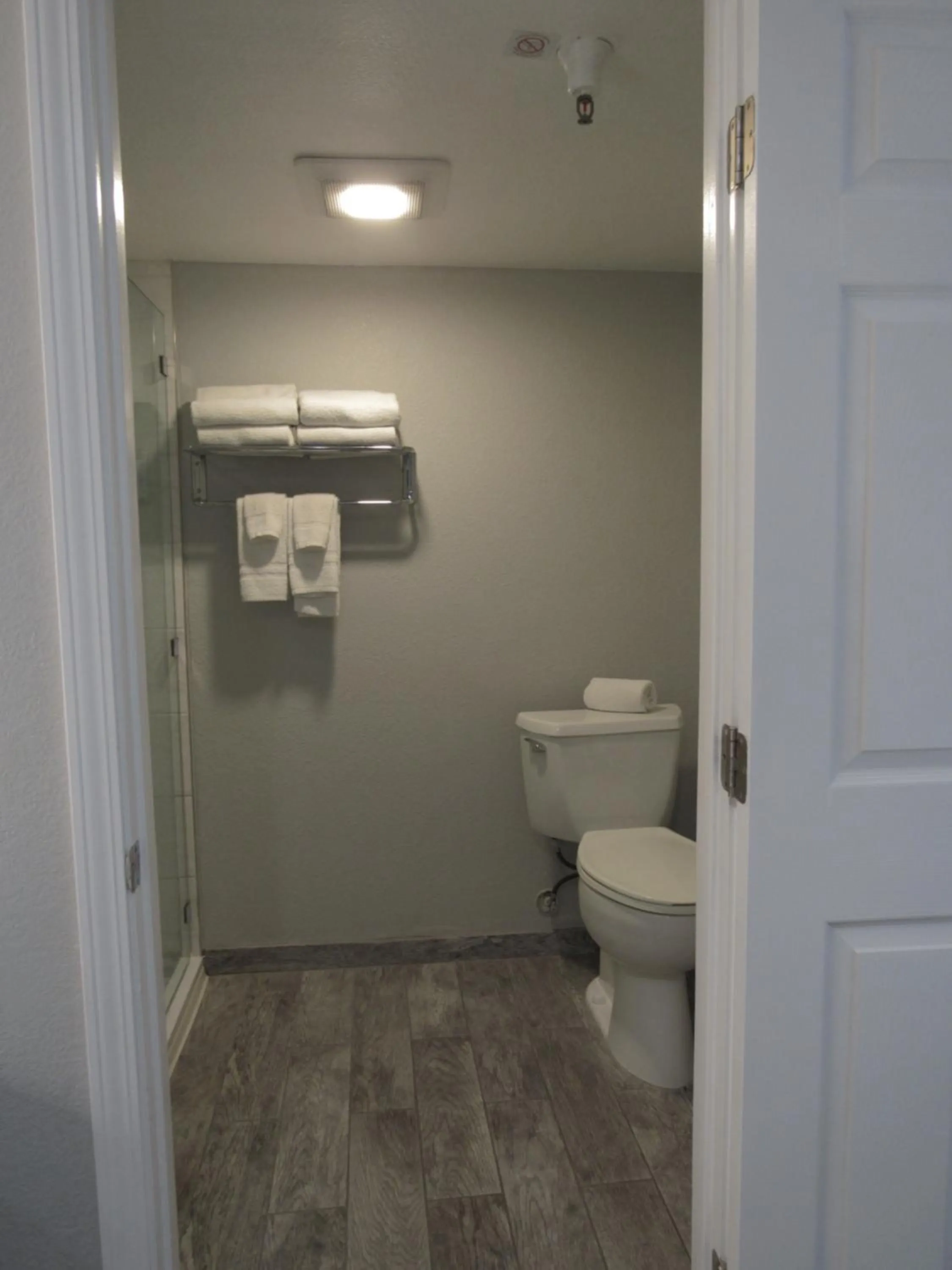 Shower in Capri Suites Anaheim