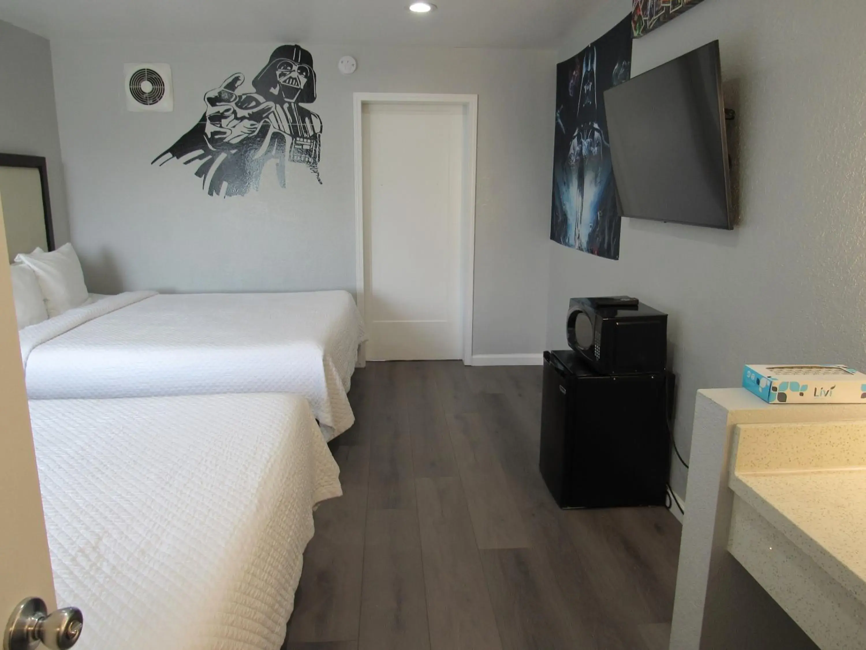 Family Suite in Capri Suites Anaheim Family Suite in Capri Suites Anaheim