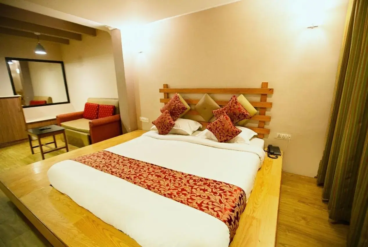 Bed in Hotel Maneck Residency Bed in Hotel Maneck Residency