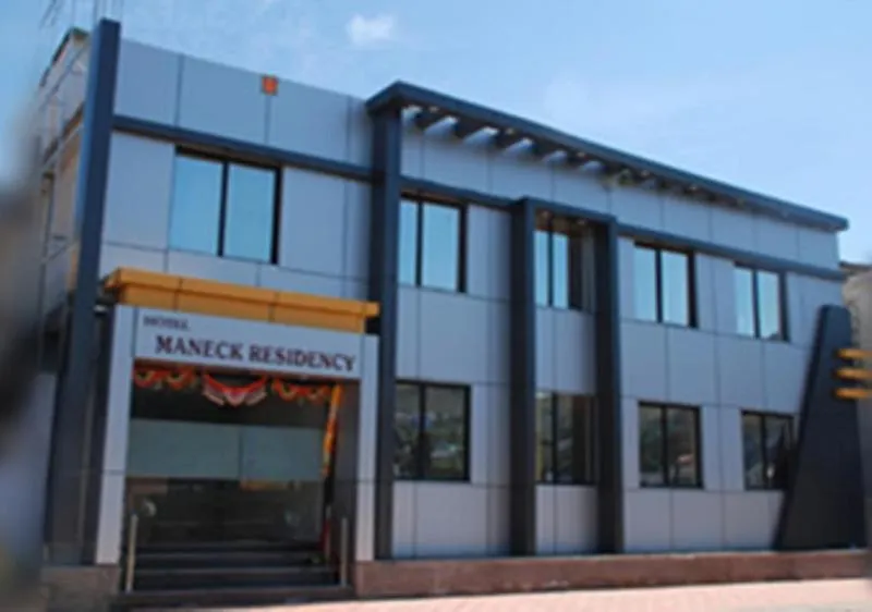 Property building in Hotel Maneck Residency