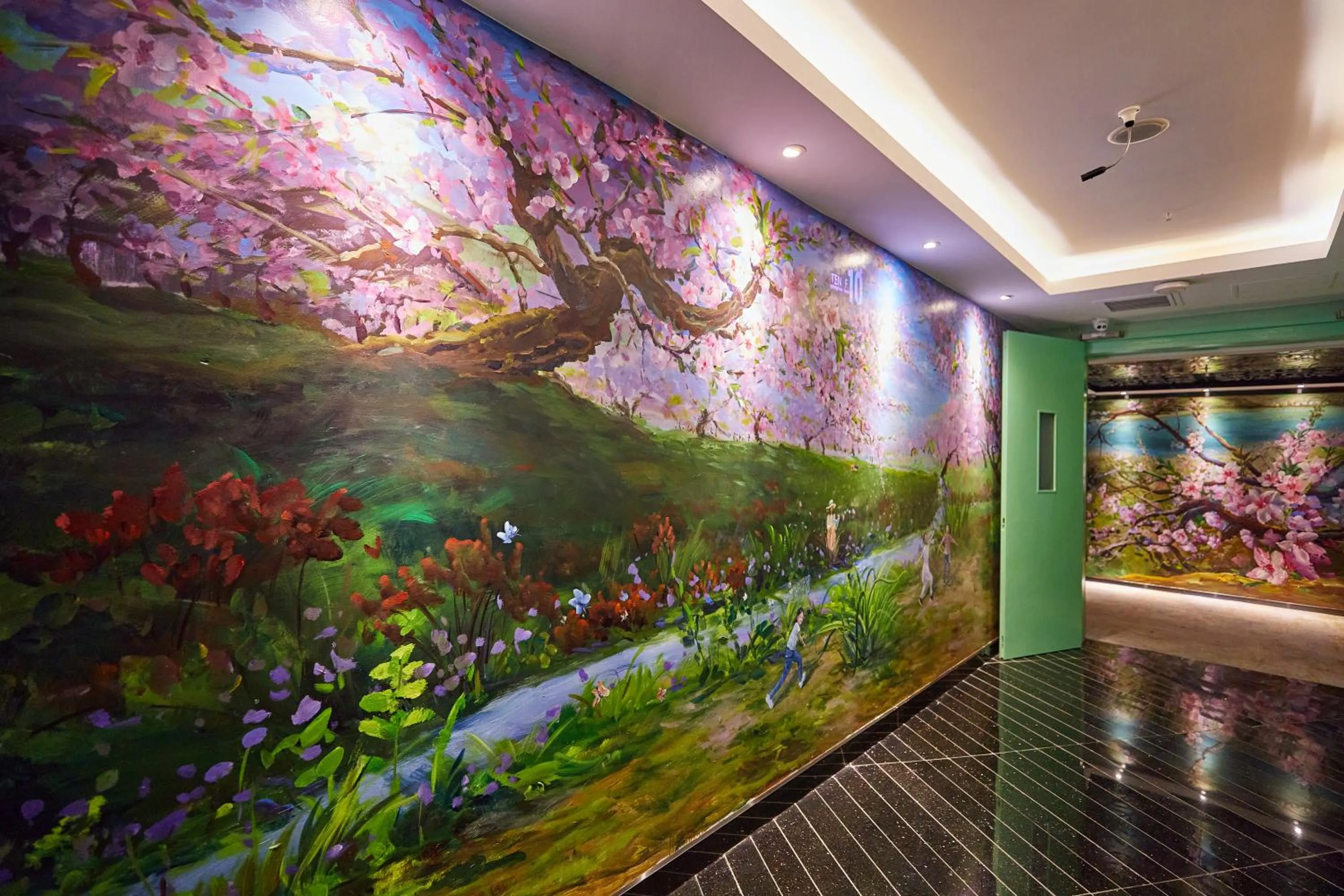 Decorative detail in Spring Time Hotel