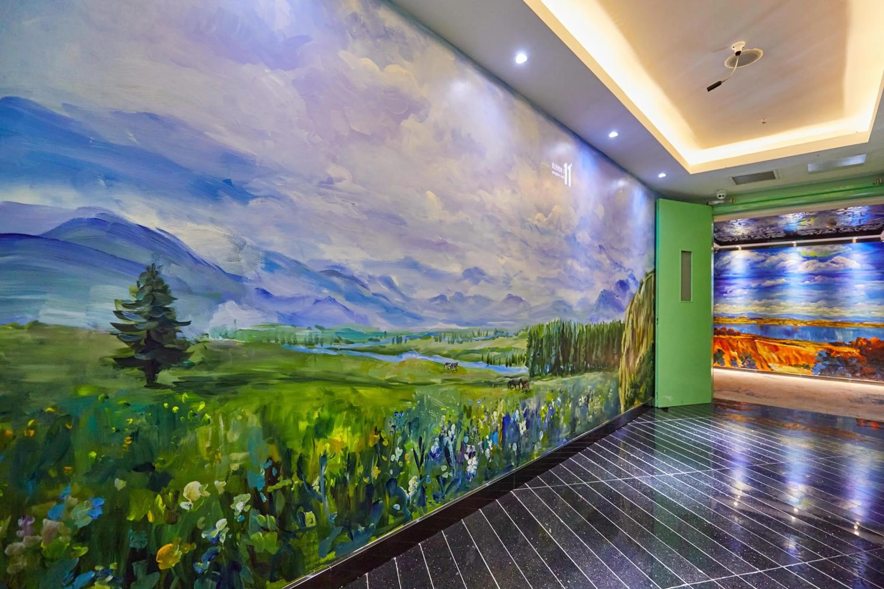 Decorative detail in Spring Time Hotel