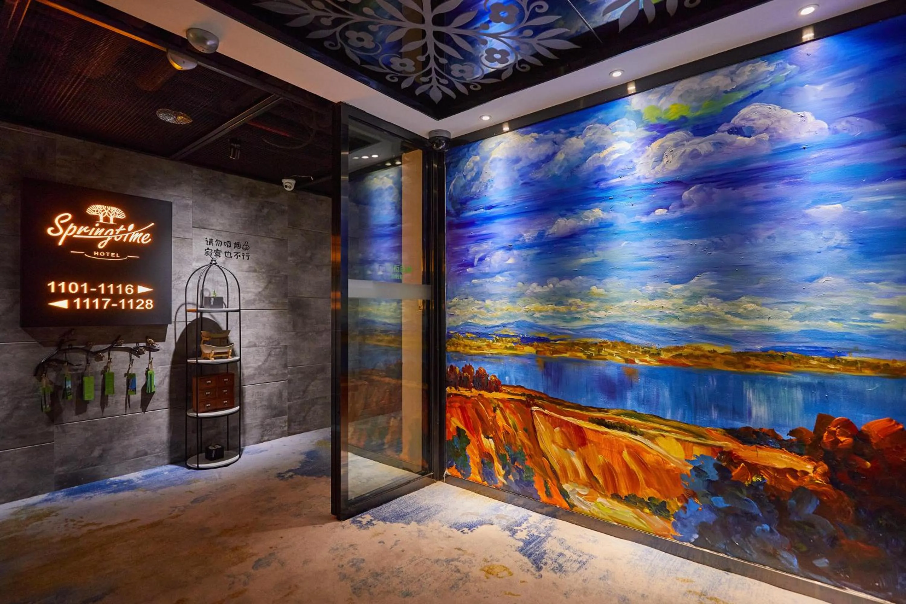 Decorative detail in Spring Time Hotel