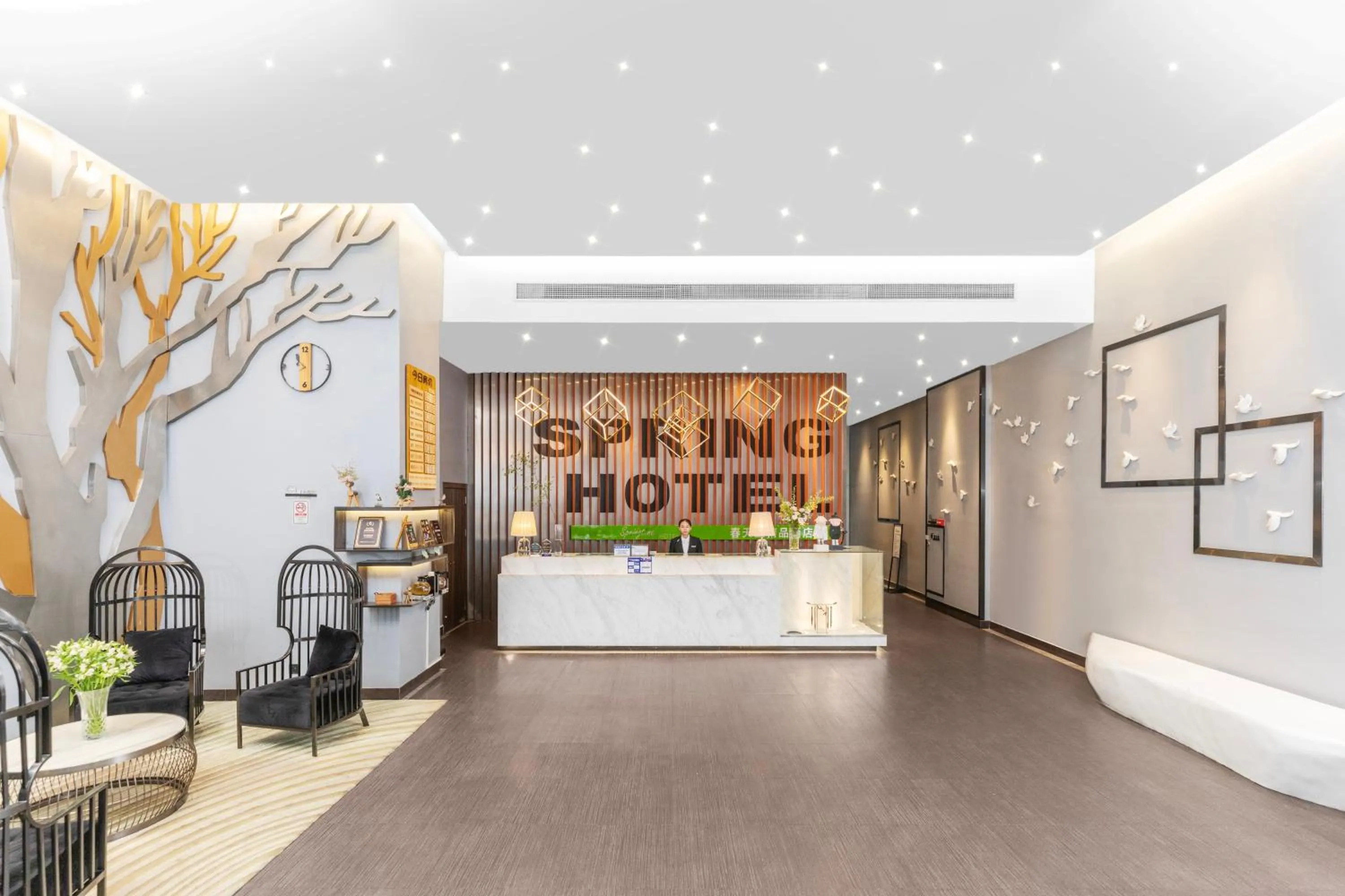Lobby or reception in Spring Time Hotel
