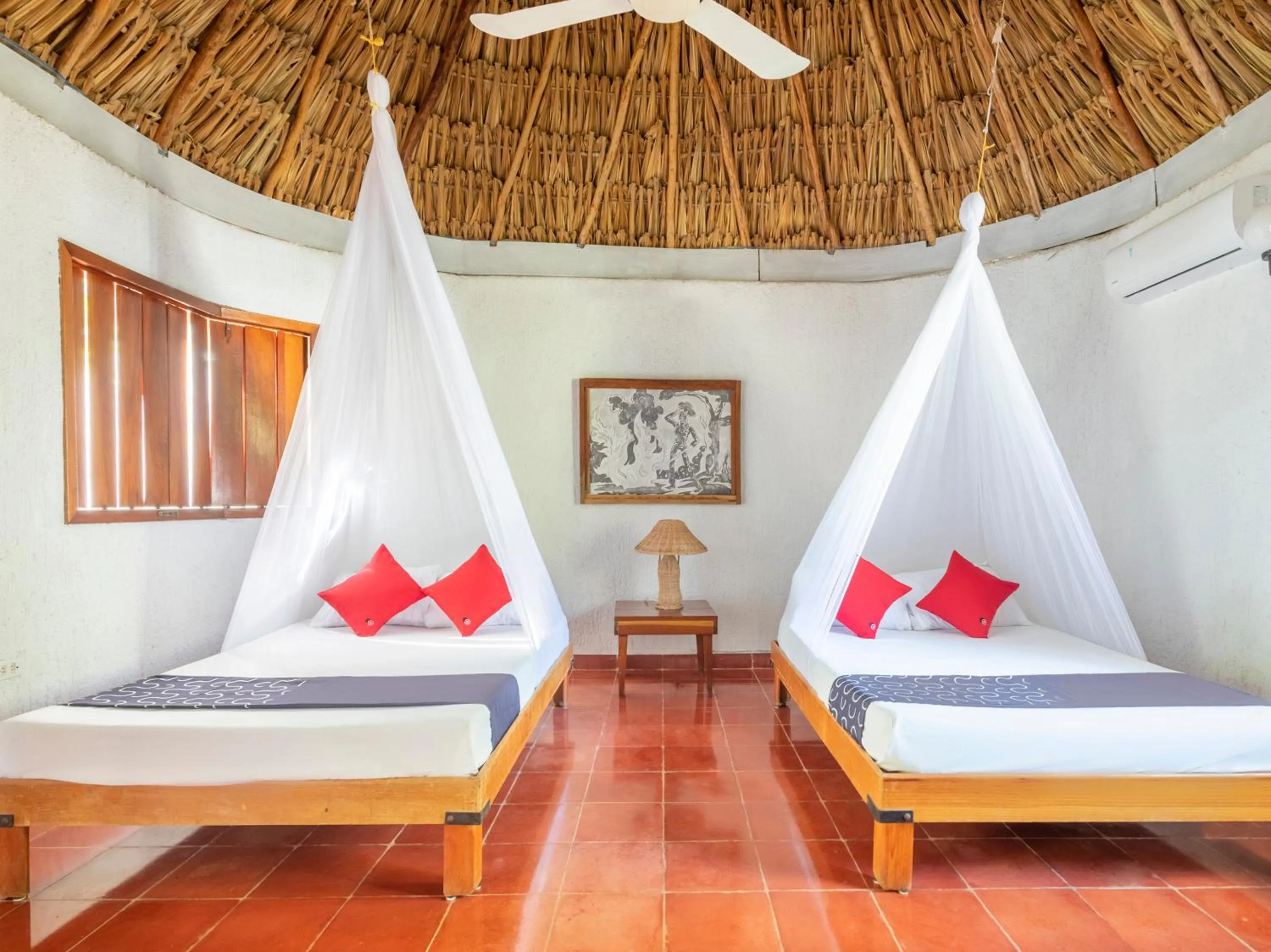 Photo of the whole room in Hotel Villas del Ángel