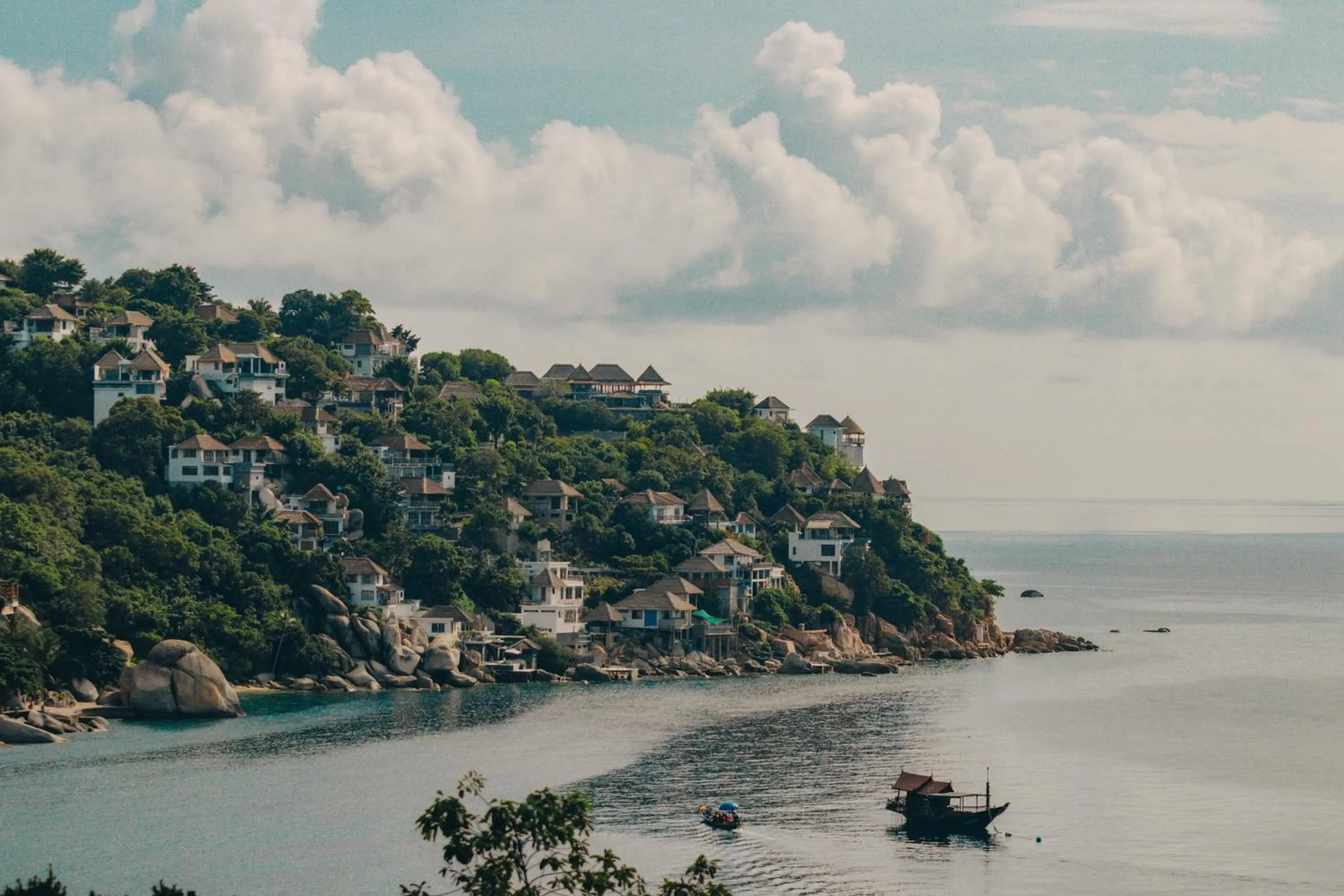 Nearby landmark in Taatoh Seaview Resort - SHA Plus