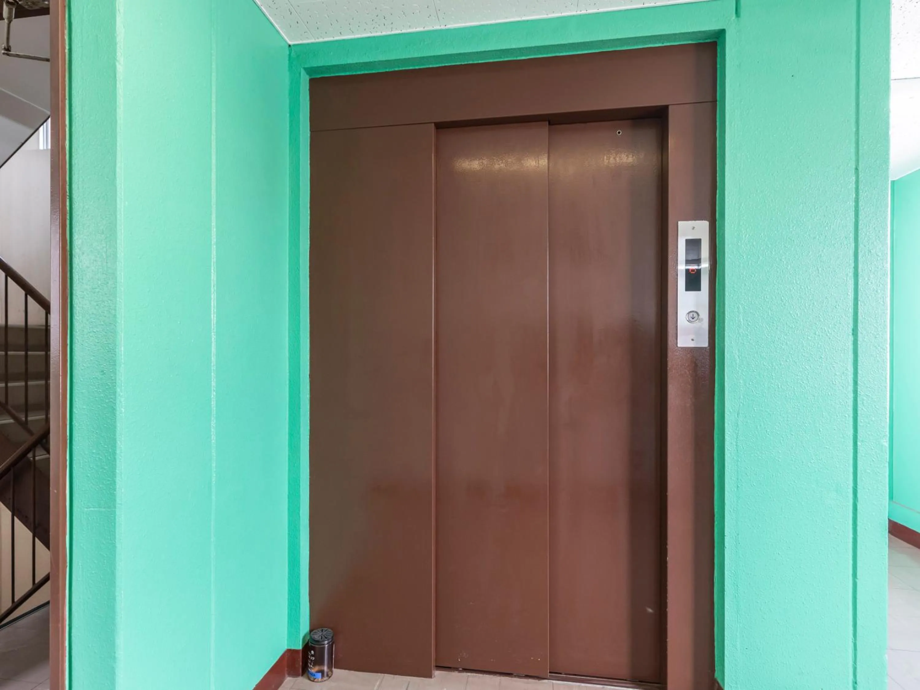 elevator in Business Hotel Kaga