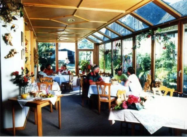 Restaurant/places to eat in Adolphs Frühstückspension
